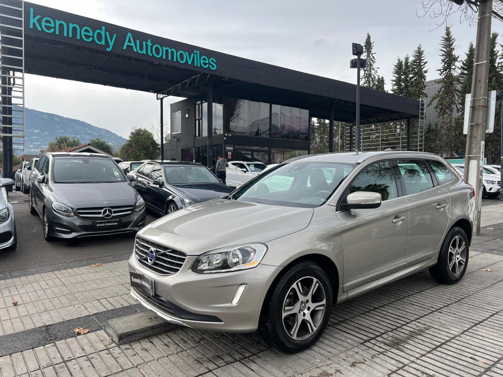 VOLVO XC60 2.0 D4 Comfort AT 2015 Impecable - RT AUTOMOTRIZ