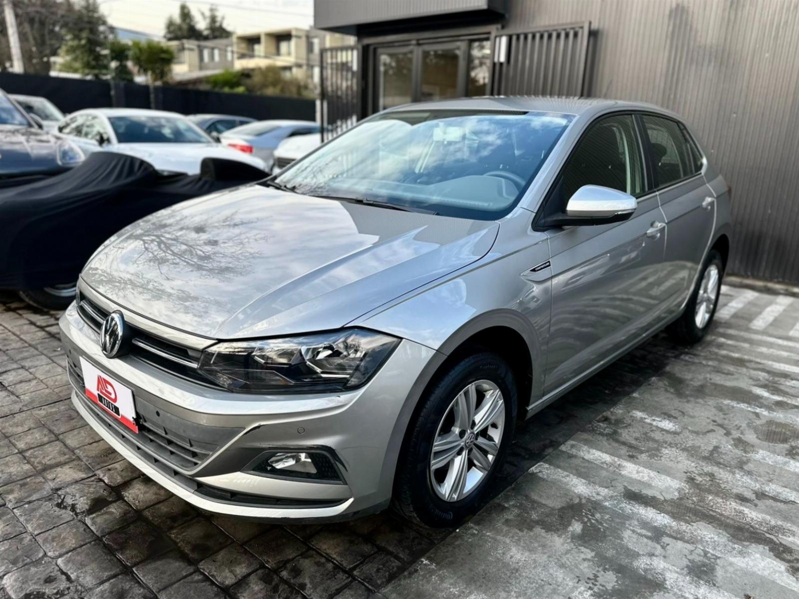 VOLKSWAGEN POLO COMFORTLINE 2020 ÚNICO DUEÑO - 