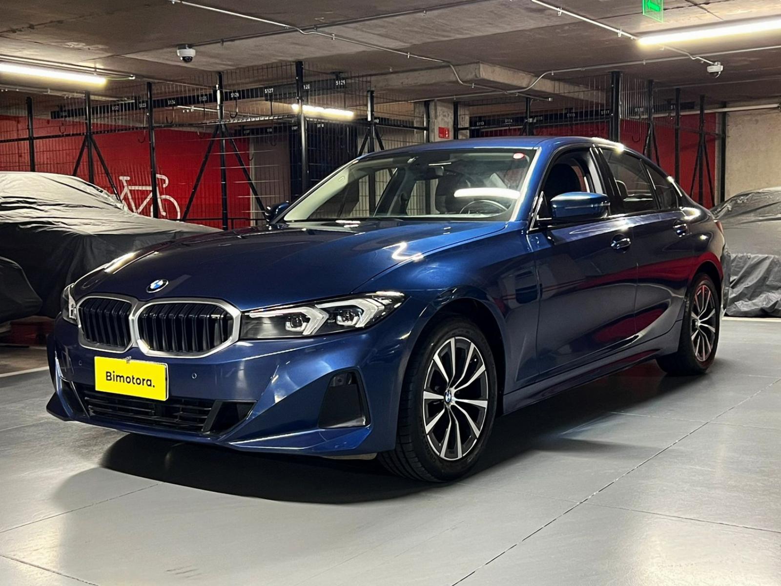 BMW 320 URBAN LCI 2023 MANTENIMIENTO EN LA MARCA UN DUEÑO - 