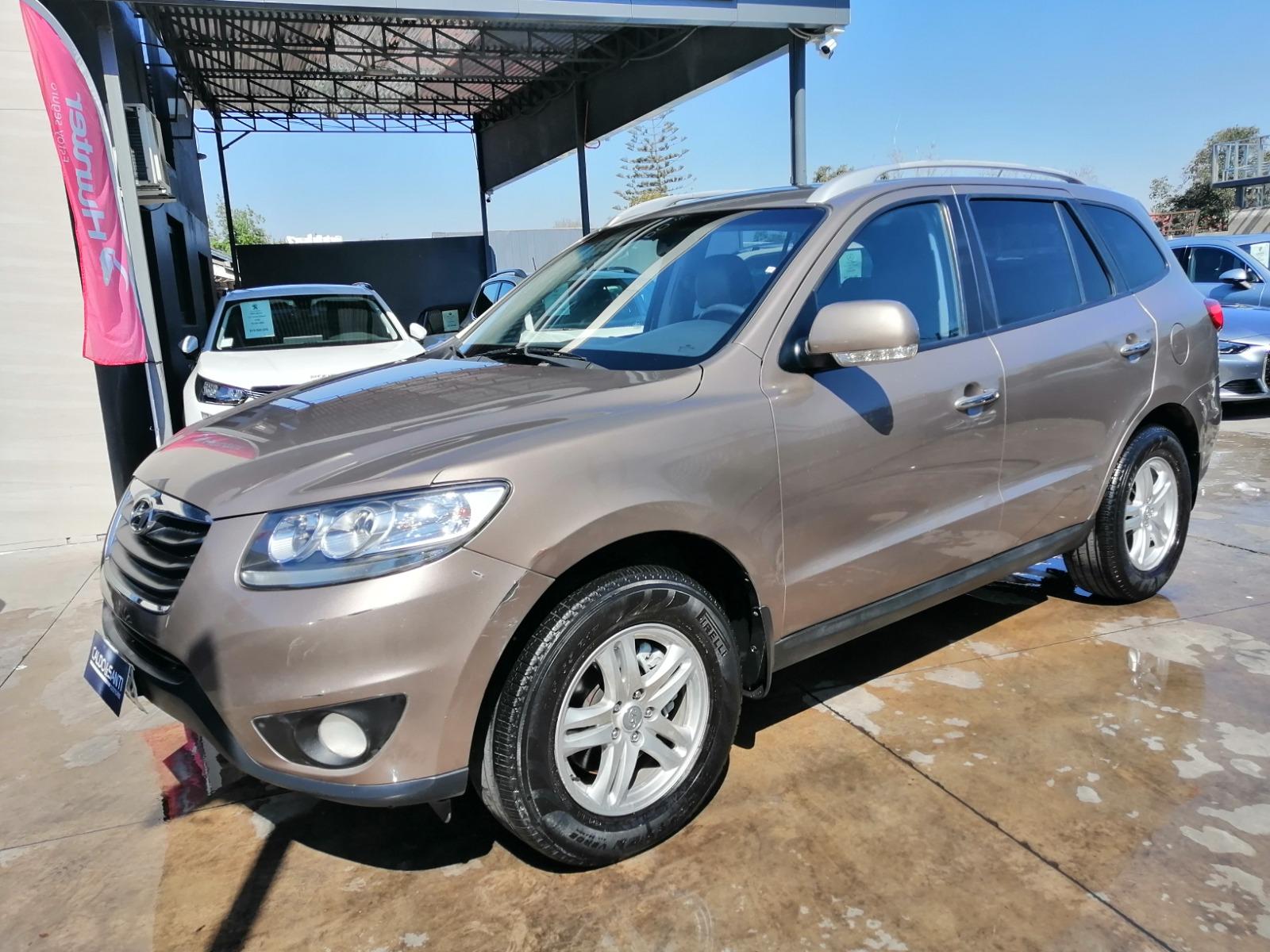 HYUNDAI SANTA FE GLS 2.2 AT DIESEL 4WD 2010 BUEN ESTADO - CALDO SANTI