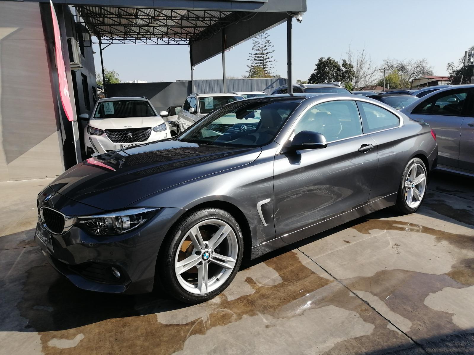 BMW 420 COUPE 2.0 AT  2018 BUEN ESTADO, CON SUS 2 LLAVES - CALDO SANTI