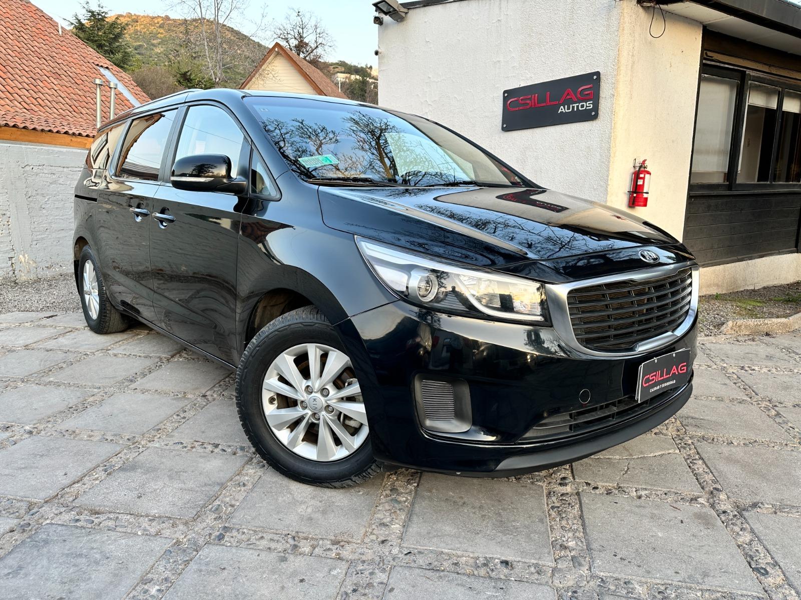 KIA GRAND CARNIVAL LX 3.3 Automático  2017 Muy poco uso - Flamante  - CSILLAG