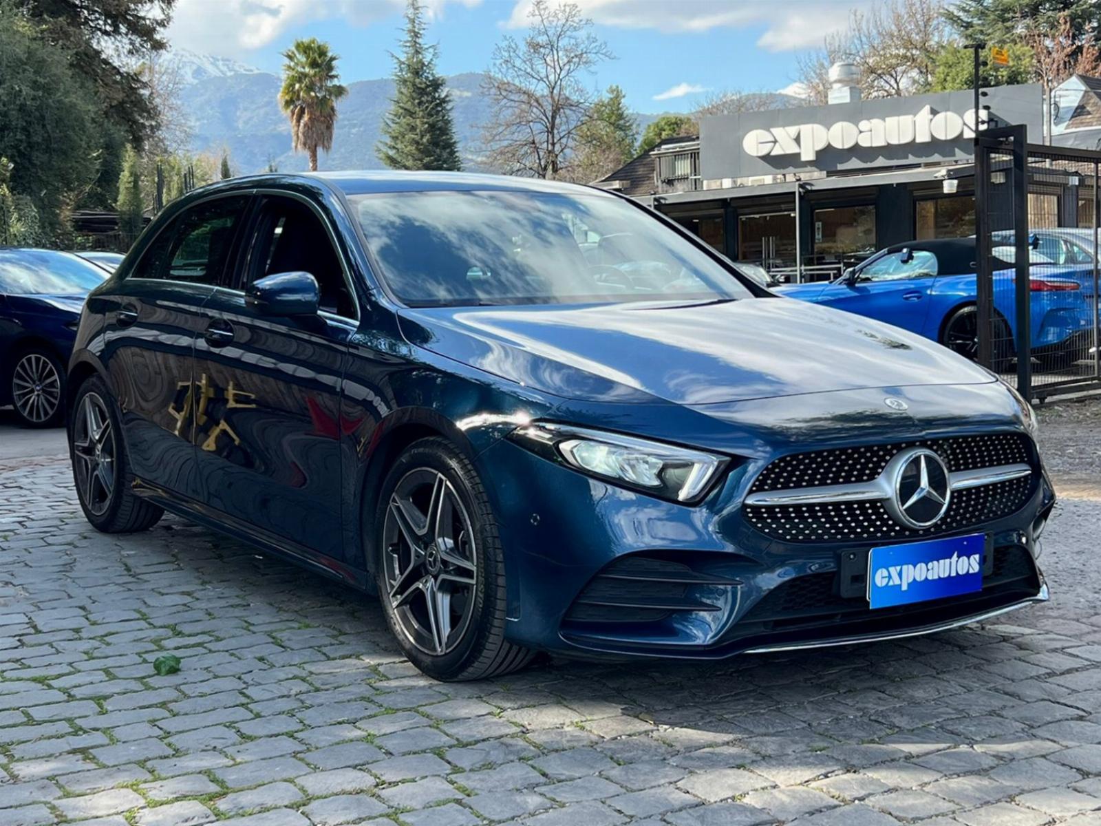 MERCEDES-BENZ A200 AMG LINE 1.4 2022 MANTENIMIENTO EN KAUFMANN - ExpoAutos