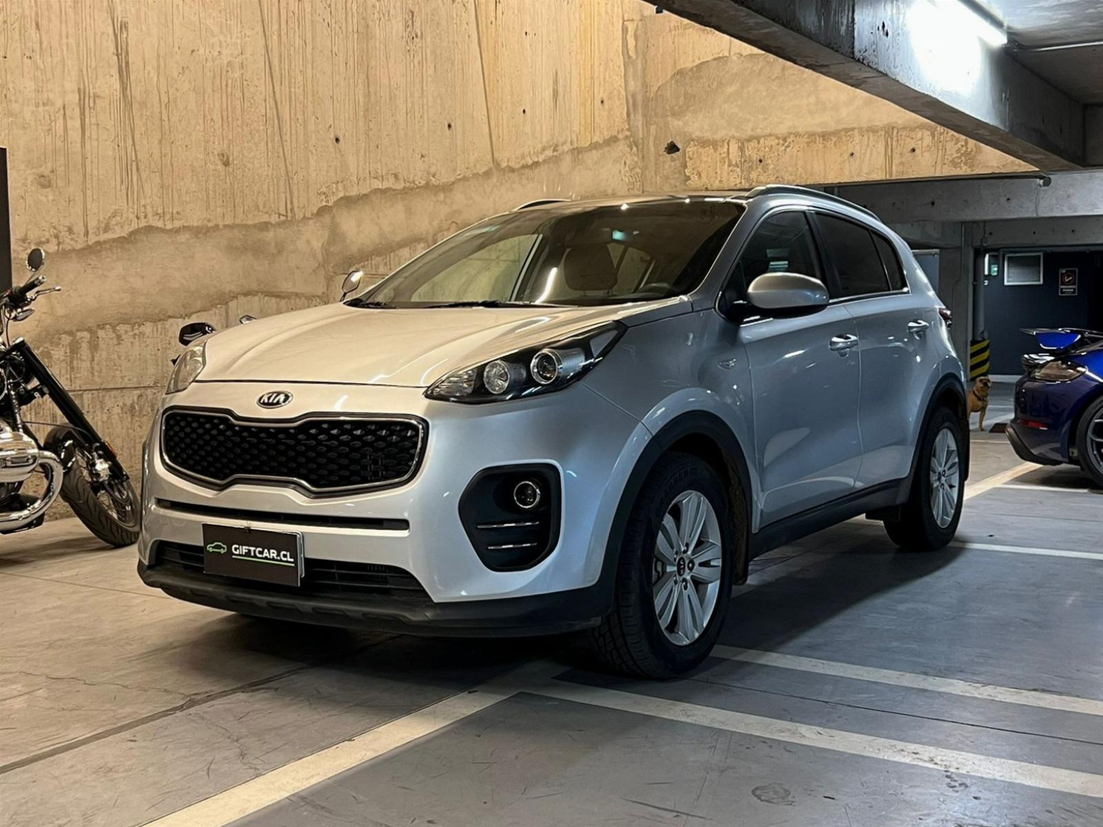 KIA SPORTAGE LX 2.0 DIÉSEL 2017 UN DUEÑO MANTENIMIENTO AL DÍA - 