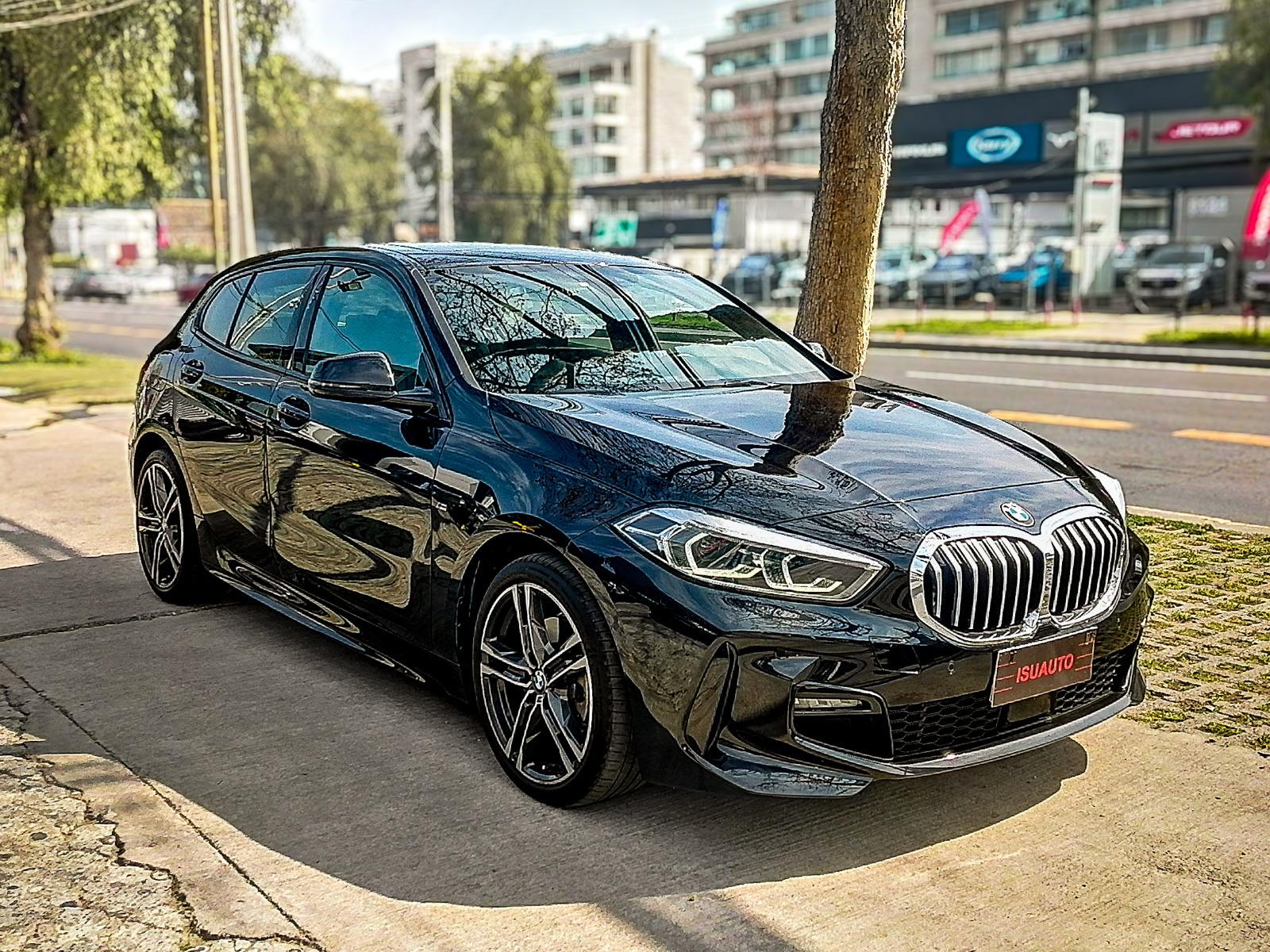 BMW 118I Look M 1.5 Aut 2020 Techo corredizo, Recibo vehículo - ISU AUTOS