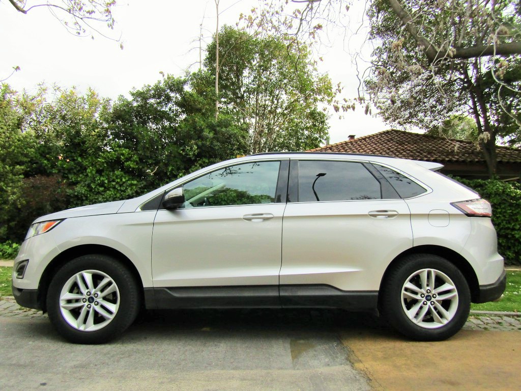 FORD EDGE 2.0 Ecobost 4x2 2018 Cuero, Paddle shift, perfecto estado.  - JULIO INFANTE