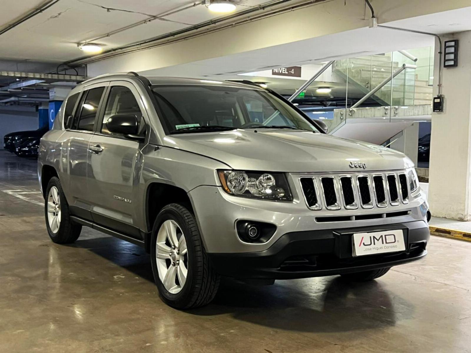 JEEP COMPASS SPORT 2.4 2015 ÚNICO DUEÑO - JMD AUTOS