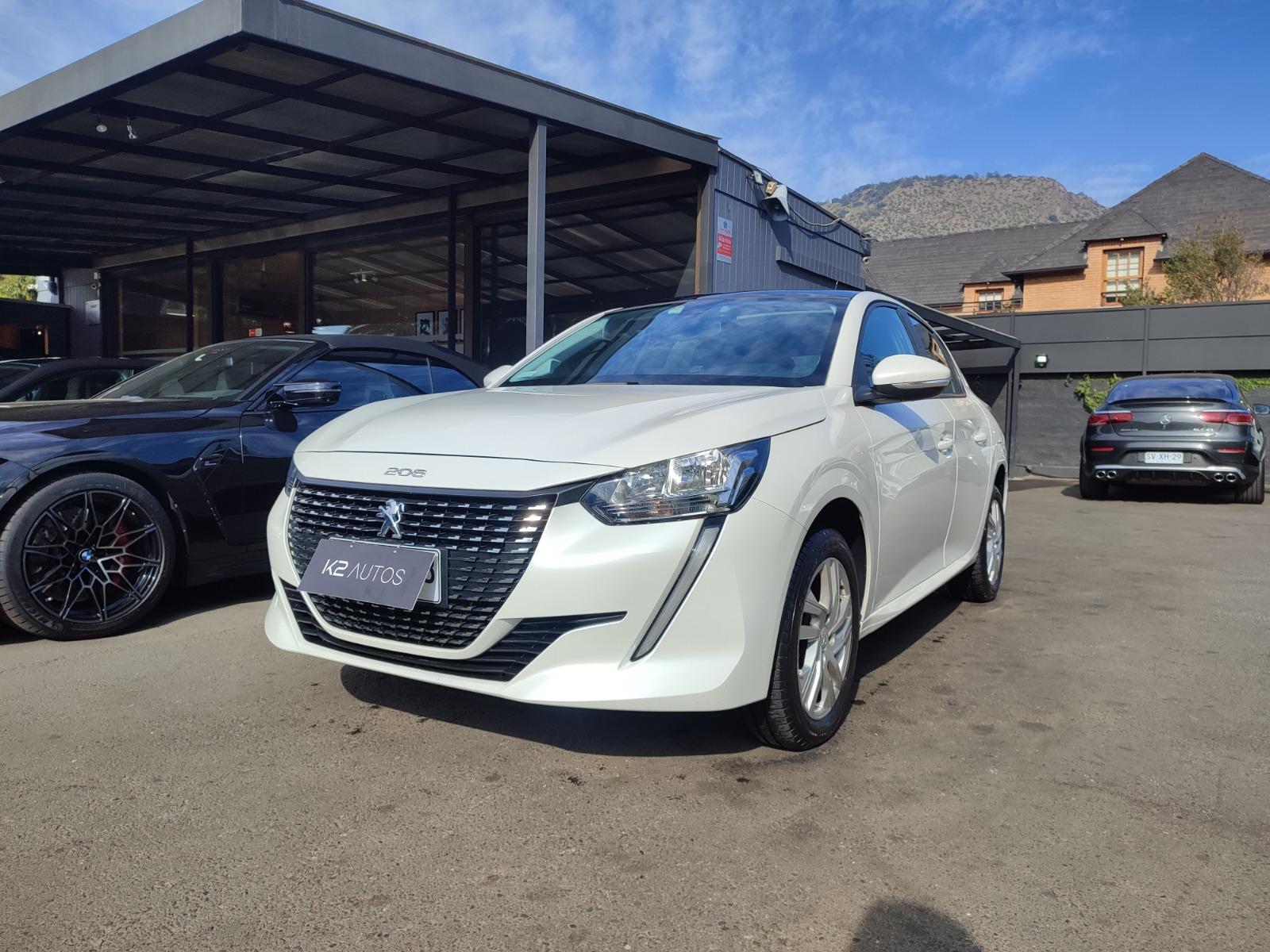 PEUGEOT 208 PURETECH 1.2 STYLE 2023 POCO KM, COMO NUEVO - FULL MOTOR