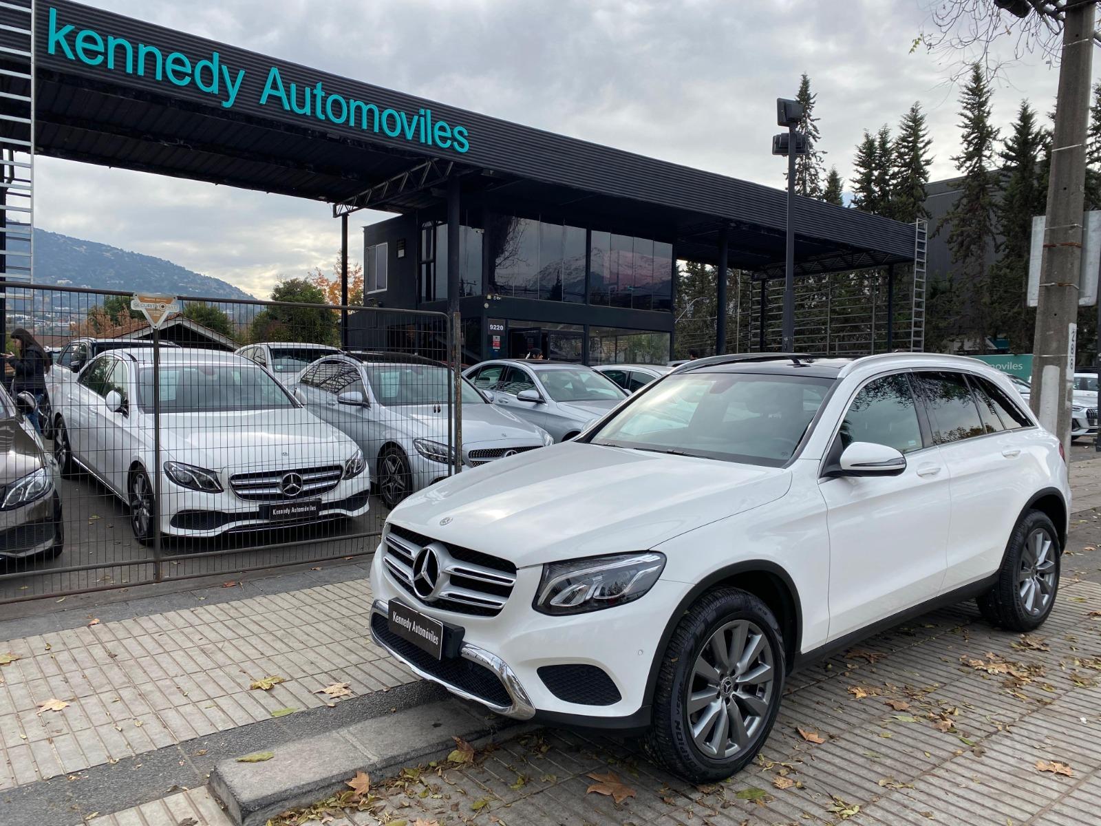 MERCEDES-BENZ GLC 300 Glc300 4Matic Auto 2019 Impecable - KENNEDY AUTOMOVILES