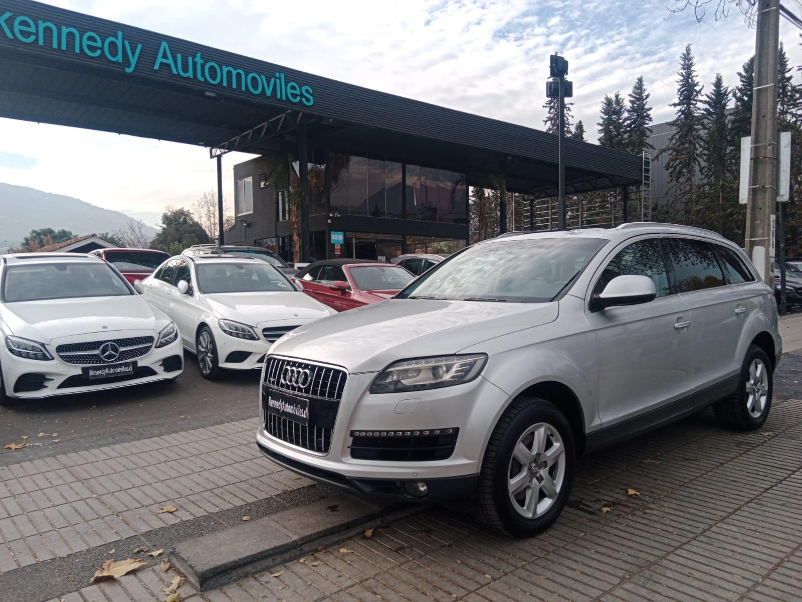 AUDI Q7 3.0 TFSI Tiptronic Quattro 333HP AT 2011 Impecable - KENNEDY AUTOMOVILES