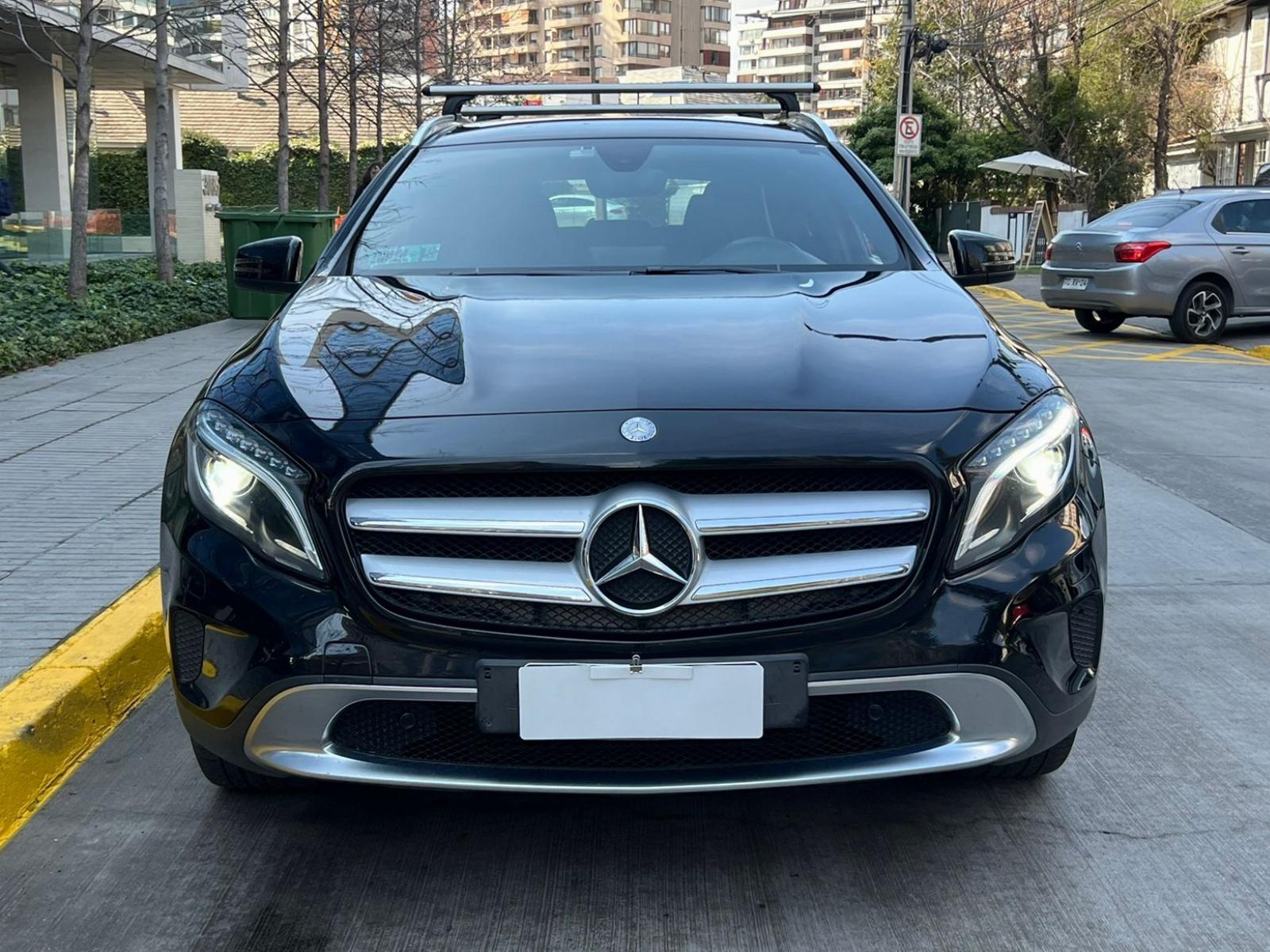 MERCEDES-BENZ GLA 200  2017 1.6 TURBO - LEVEL AUTOS