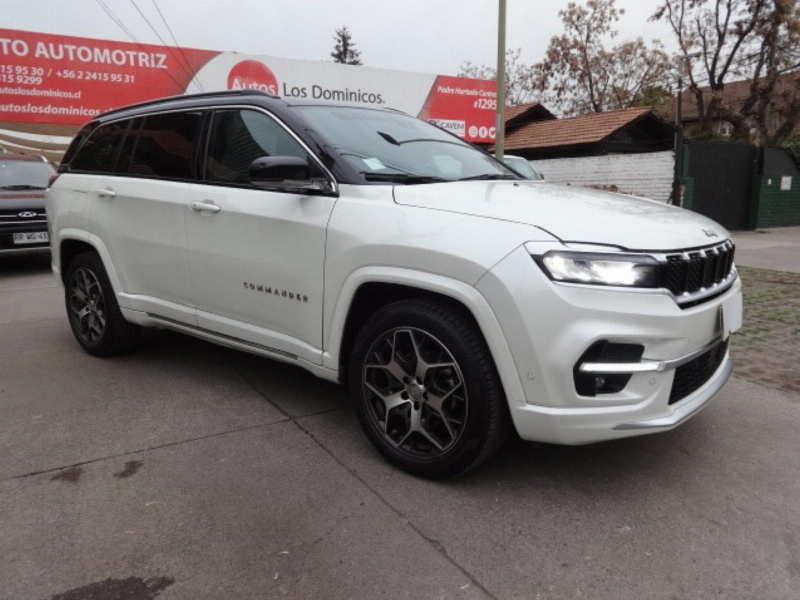 JEEP COMMANDER OVERLAND 1.3 TURBO AUTOMATICO 3 CORRIDASO  2023 FULL CarPlay TECHO PANORÁMICO AIRE AIRBAG ABS CAMA - AUTOS LOS DOMINICOS