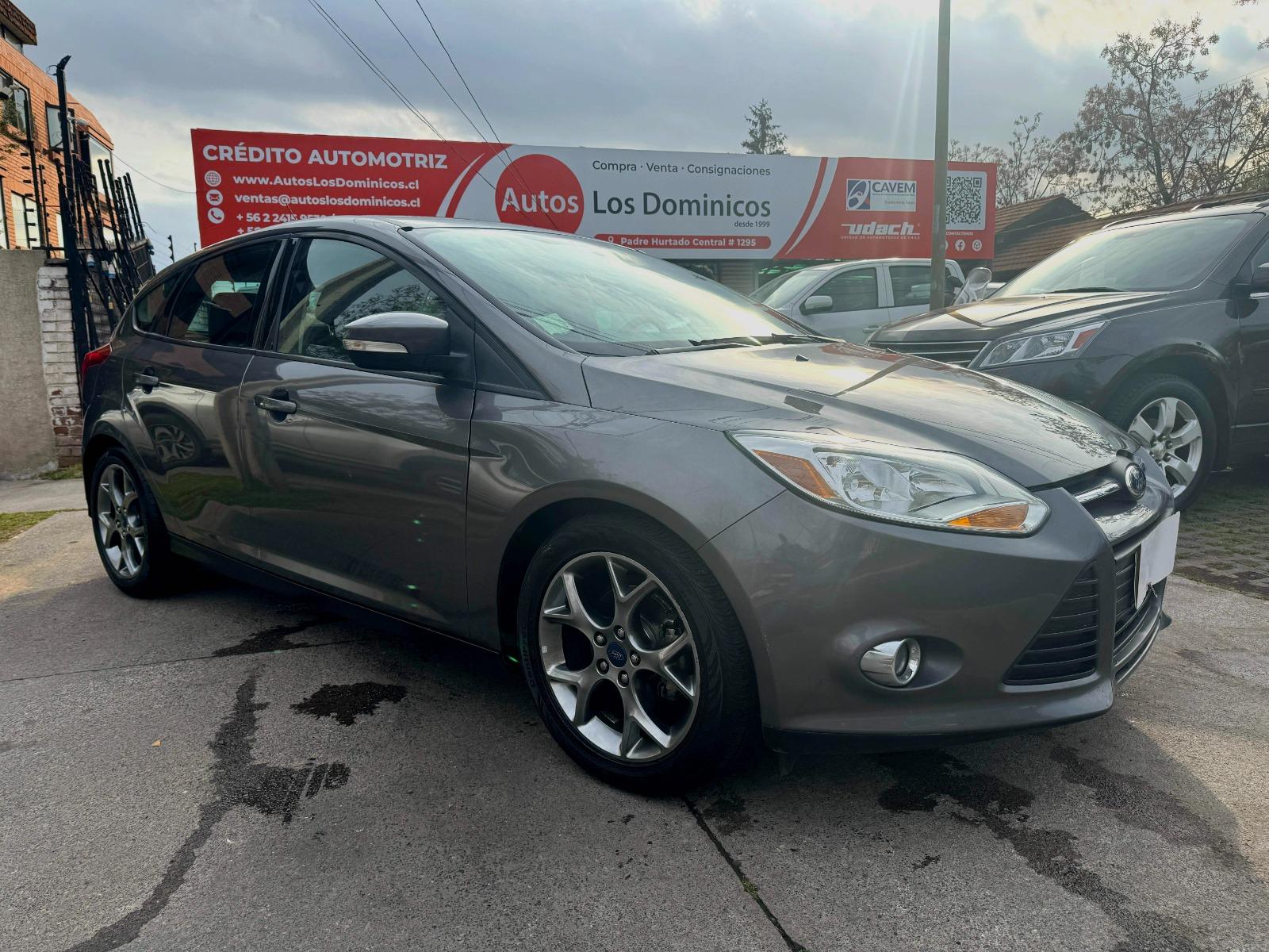 FORD FOCUS SE 2.0 AUTOMATICO  2015 FULL AIRE AIRBAG ABS - AUTOS LOS DOMINICOS