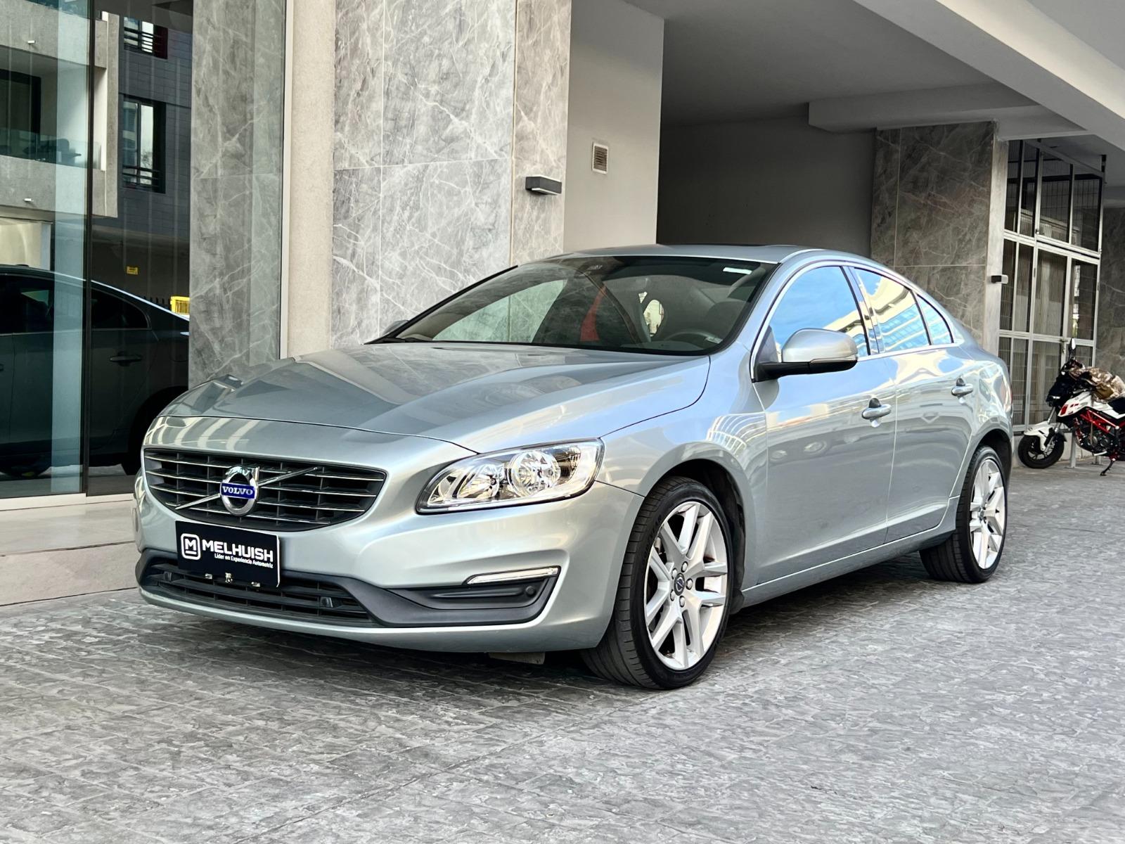 VOLVO S60 LIMITED D2 DIESEL 2019 ÚNICO DUEÑO - MELHUISH