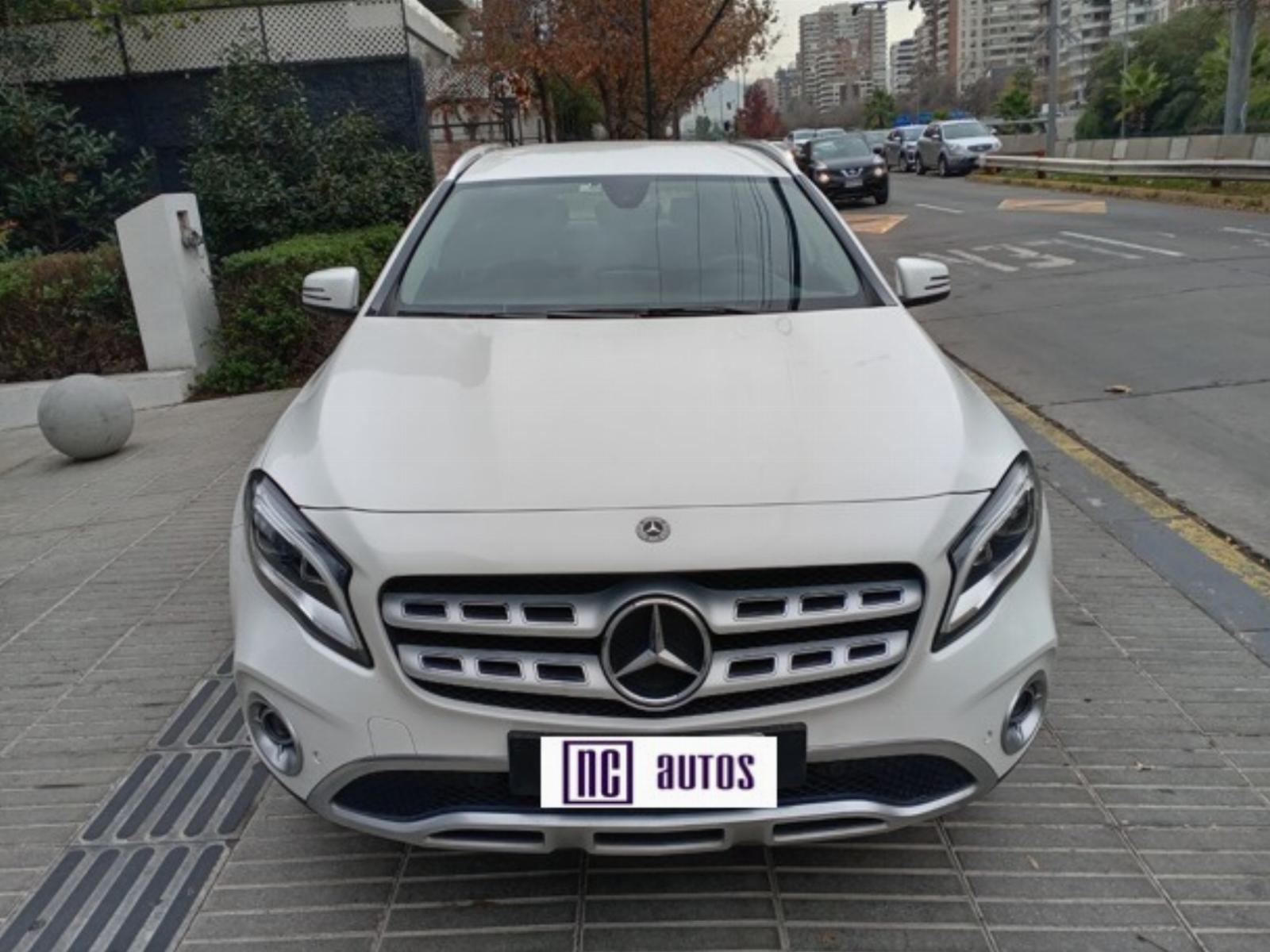 MERCEDES-BENZ GLA 200 1.6 GLA 200 DCT Auto 2021 Excelente Oportunidad - NC AUTOS