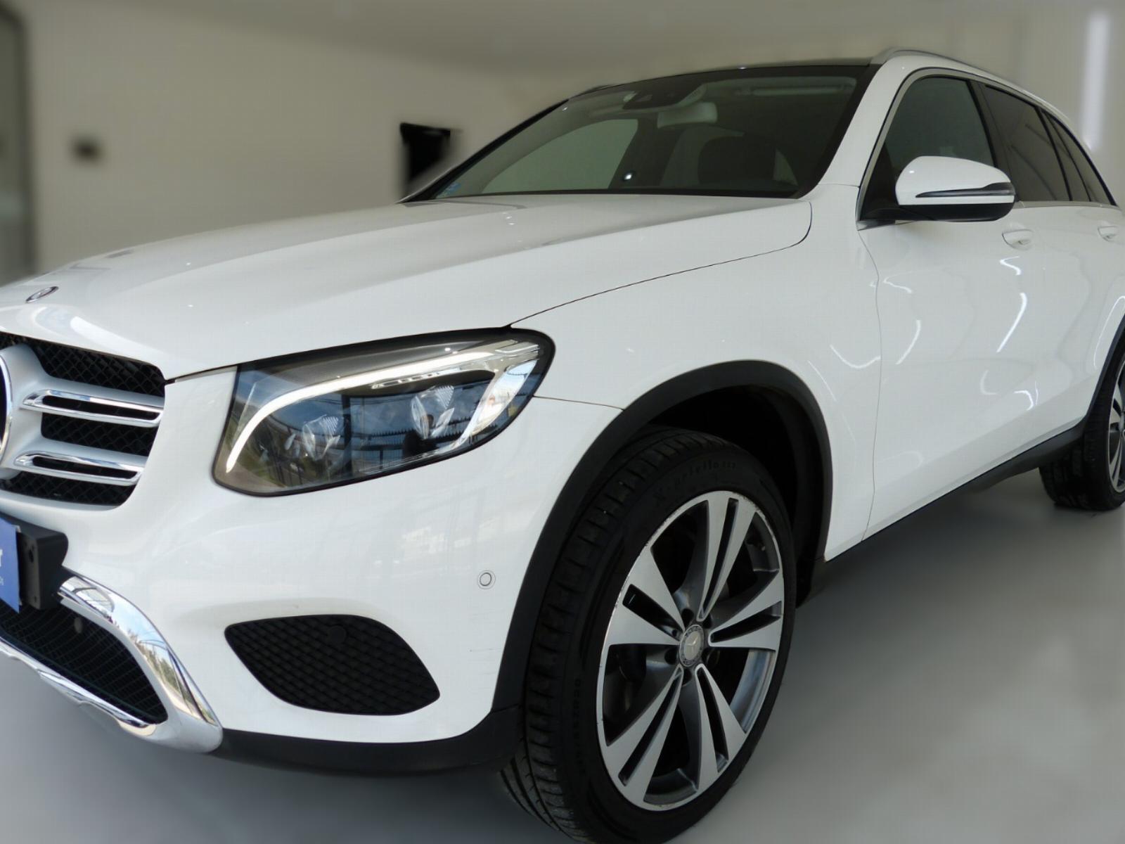 MERCEDES-BENZ GLC 250 4 MATIC  2017 MANTENCIONES EN LA MARCA - 