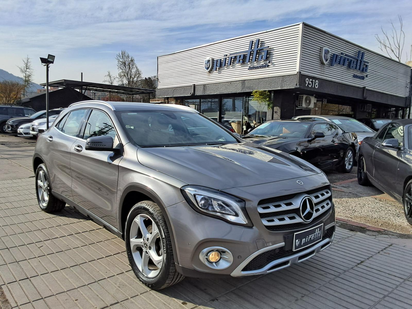 MERCEDES-BENZ GLA 200 200d 2019 MANTENCIONNES EN LA MARCA - PIRETTA AUTOMOBILE