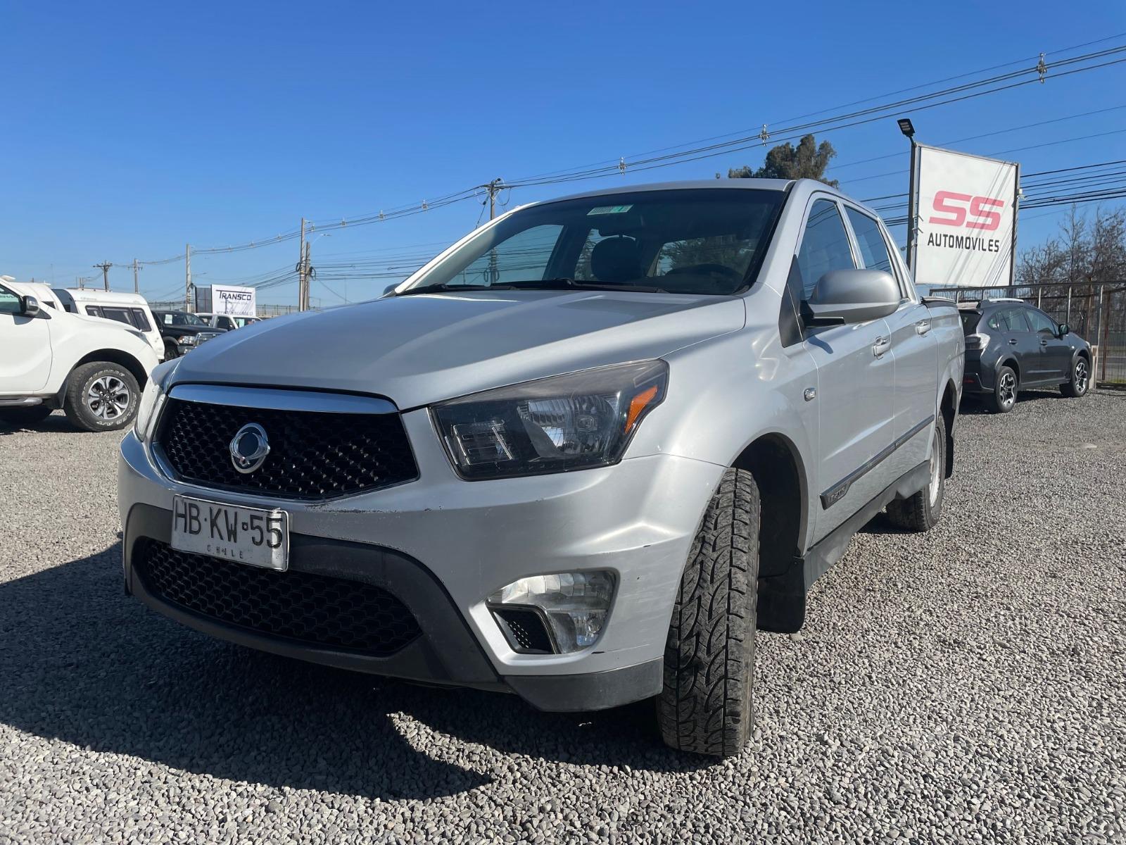SSANGYONG ACTYON SPORT 2.0 D CAB 4X2 MT 2016 Ssangyong actyon Sports - FULL MOTOR
