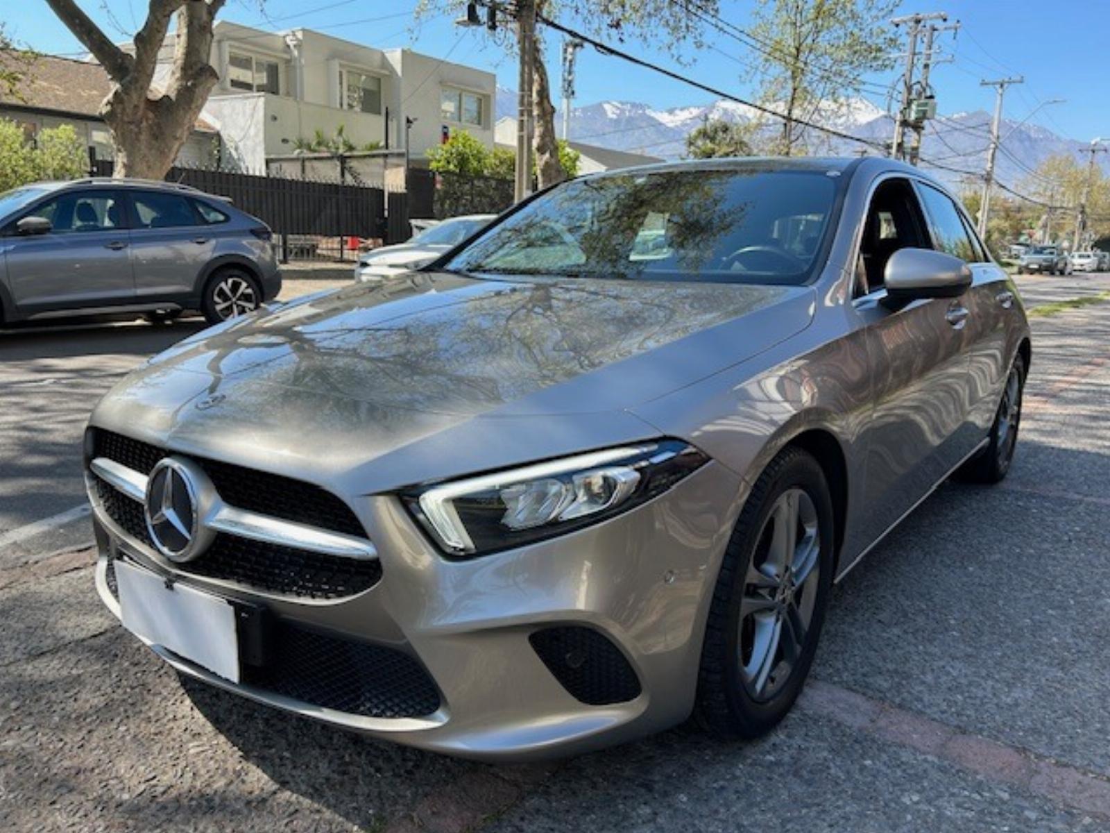 MERCEDES-BENZ A200 DCT Progressive 2020 UNICO DUEÑO - VIAL BESA