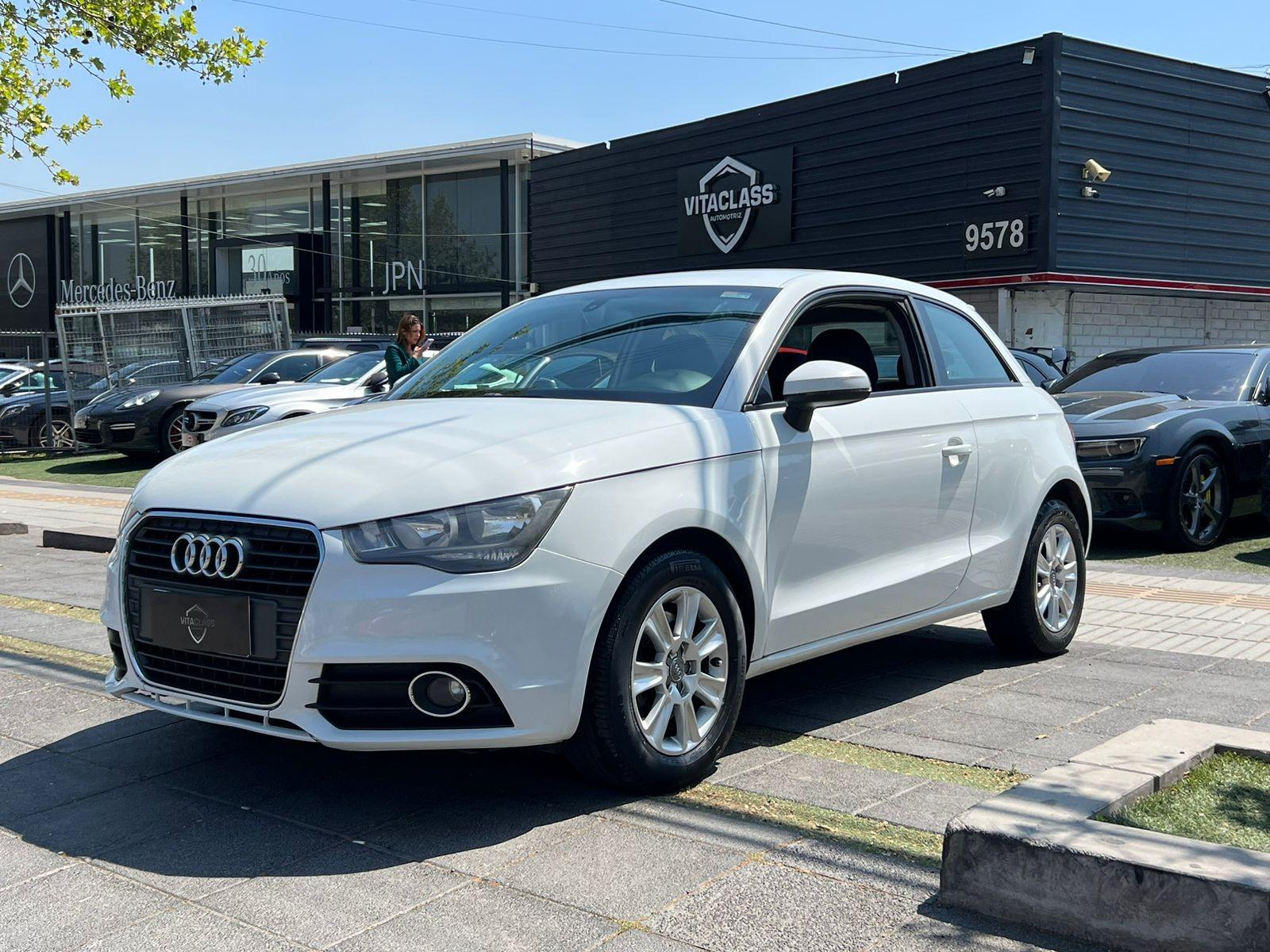 AUDI A1 AMBITION 2015 1.200 CC TURBO - VitaClass