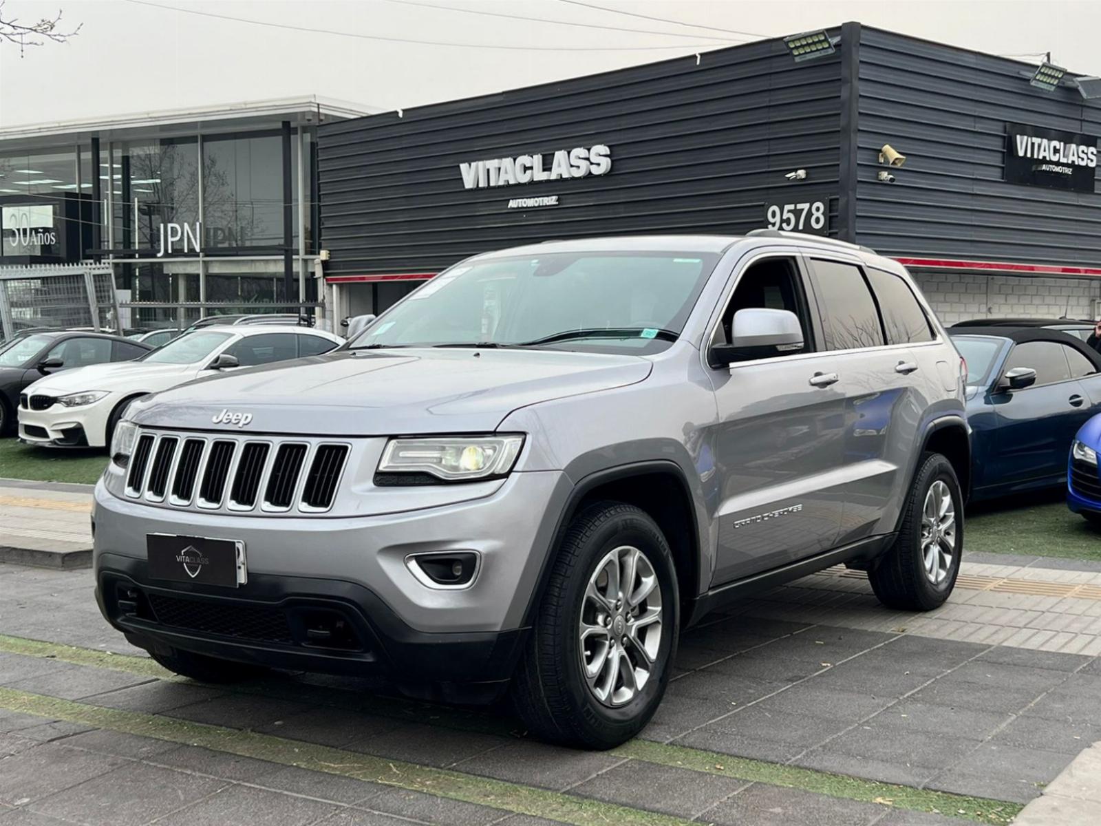 JEEP GRAND CHEROKEE LAREDO 2016 3.600 CC - VitaClass