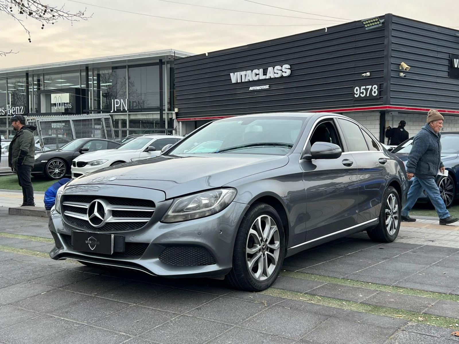 MERCEDES-BENZ C180  2018 1.600 CC TURBO - VitaClass