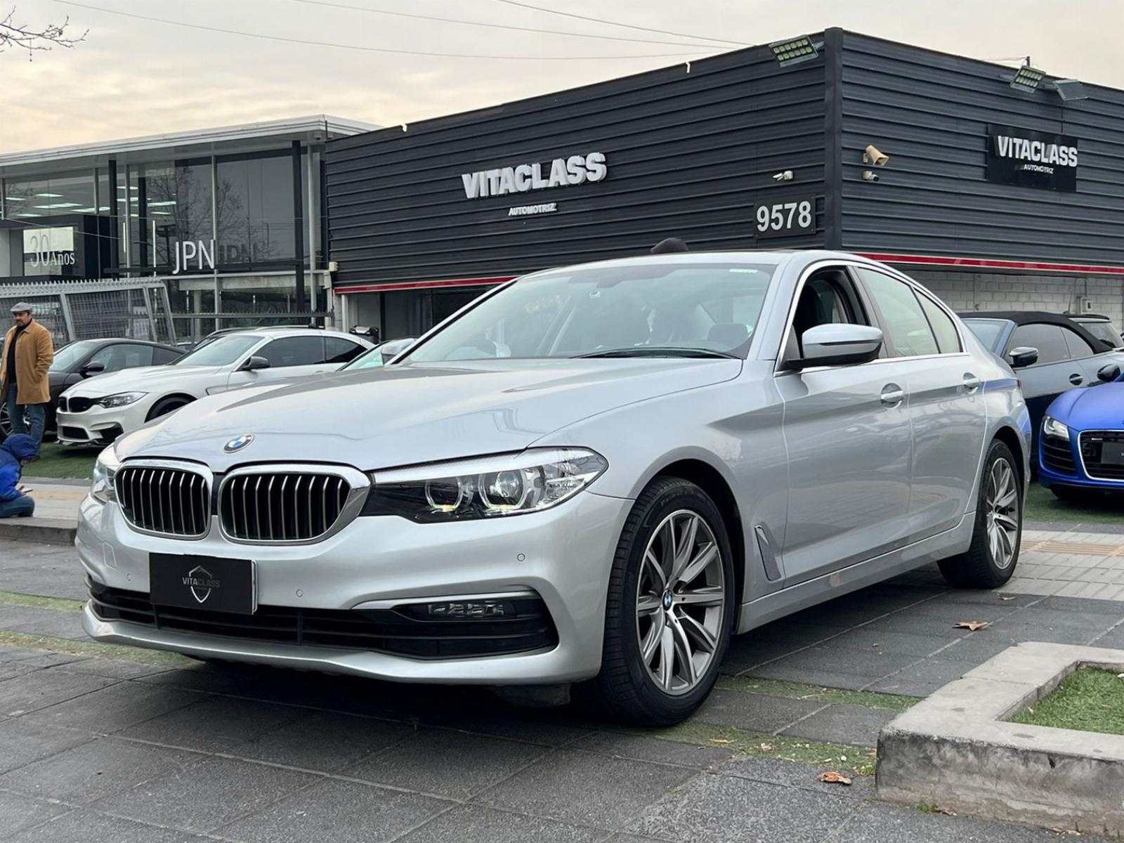 BMW 520 DIESEL 2019 MANTENIMIENTO AL DÍA - VitaClass