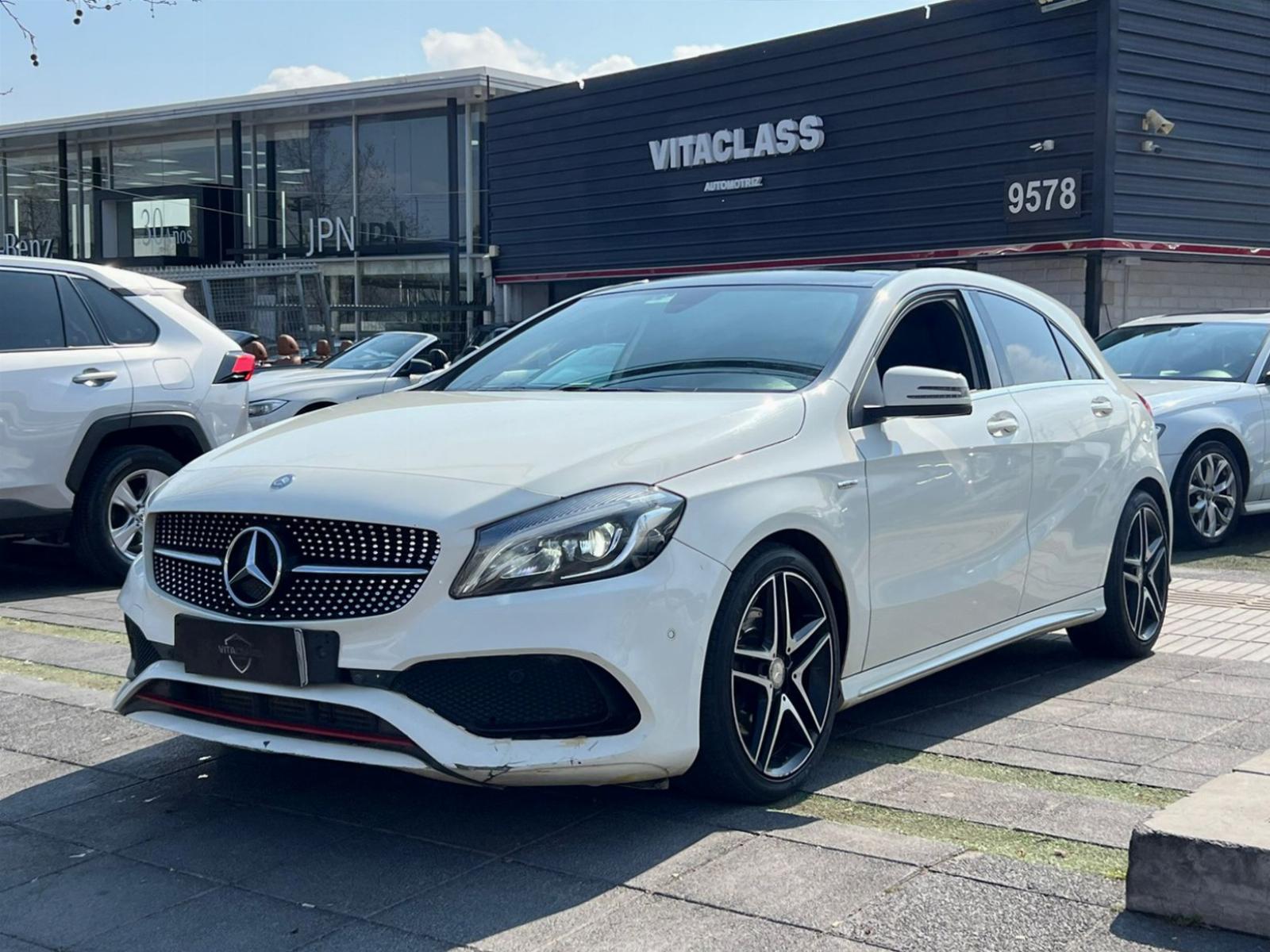 MERCEDES-BENZ A250 SPORT 2016 2.000 CC - VitaClass