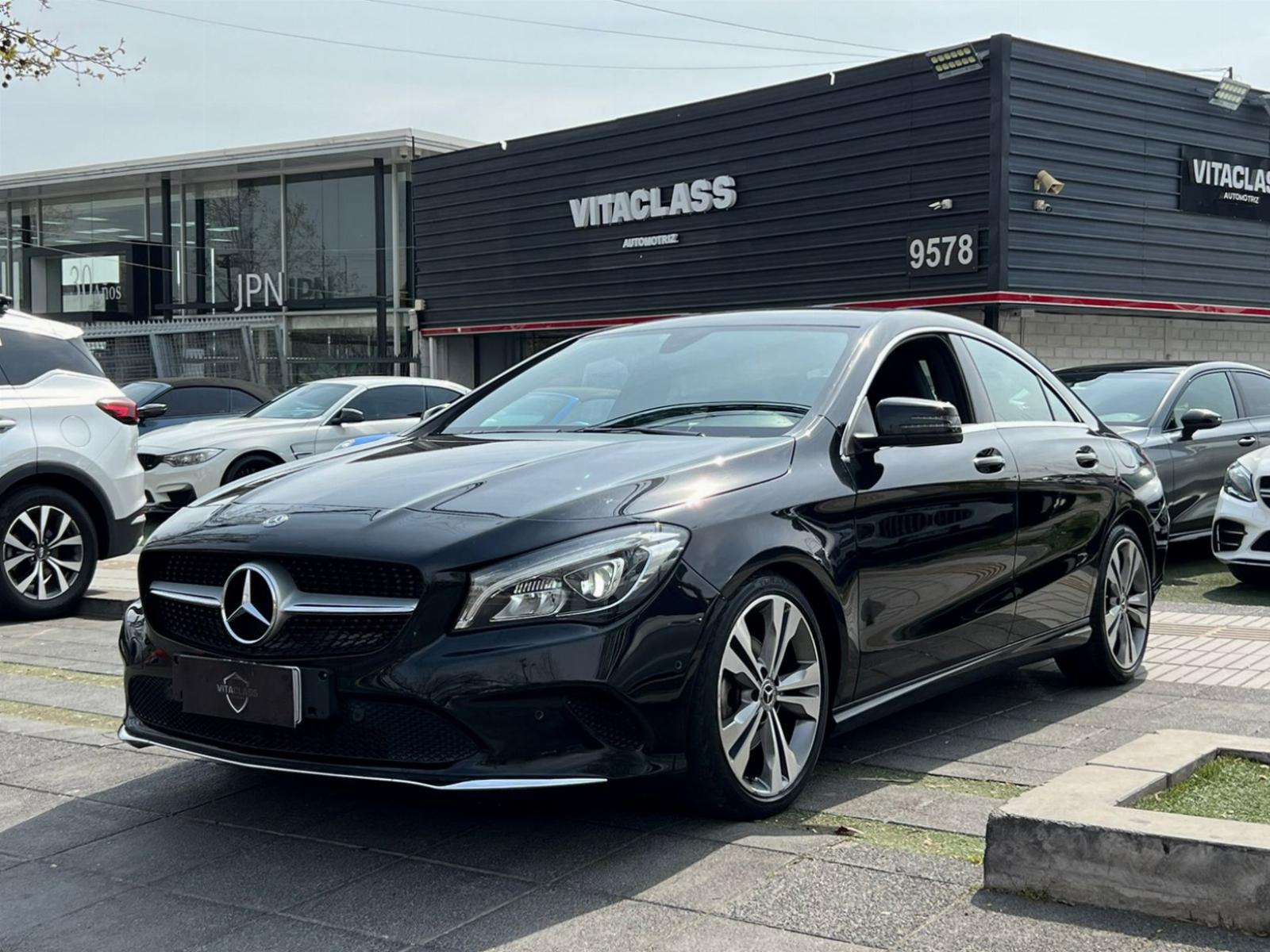 MERCEDES-BENZ CLA 180  2019 1.6 TURBO - VitaClass