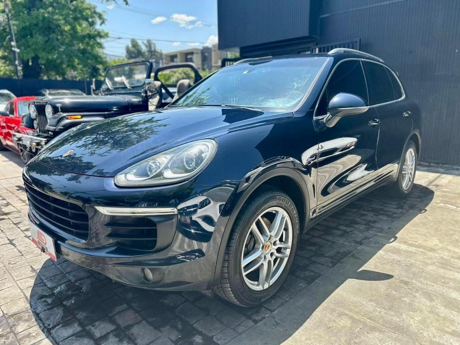 PORSCHE CAYENNE DIESEL 3.0 2016 MANTENIMIENTO EN DITEC - Automotora La Dehesa