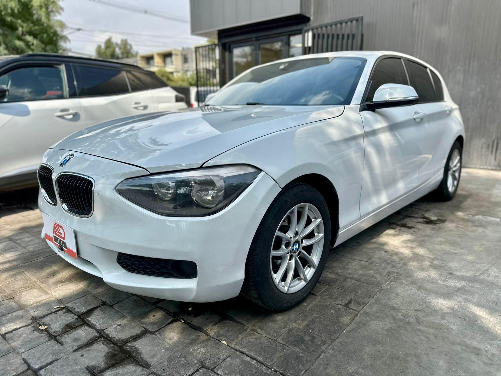 BMW 116 1.6 TURBO MT 5P 2012 MANTENIMIENTO AL DÍA - Automotora La Dehesa