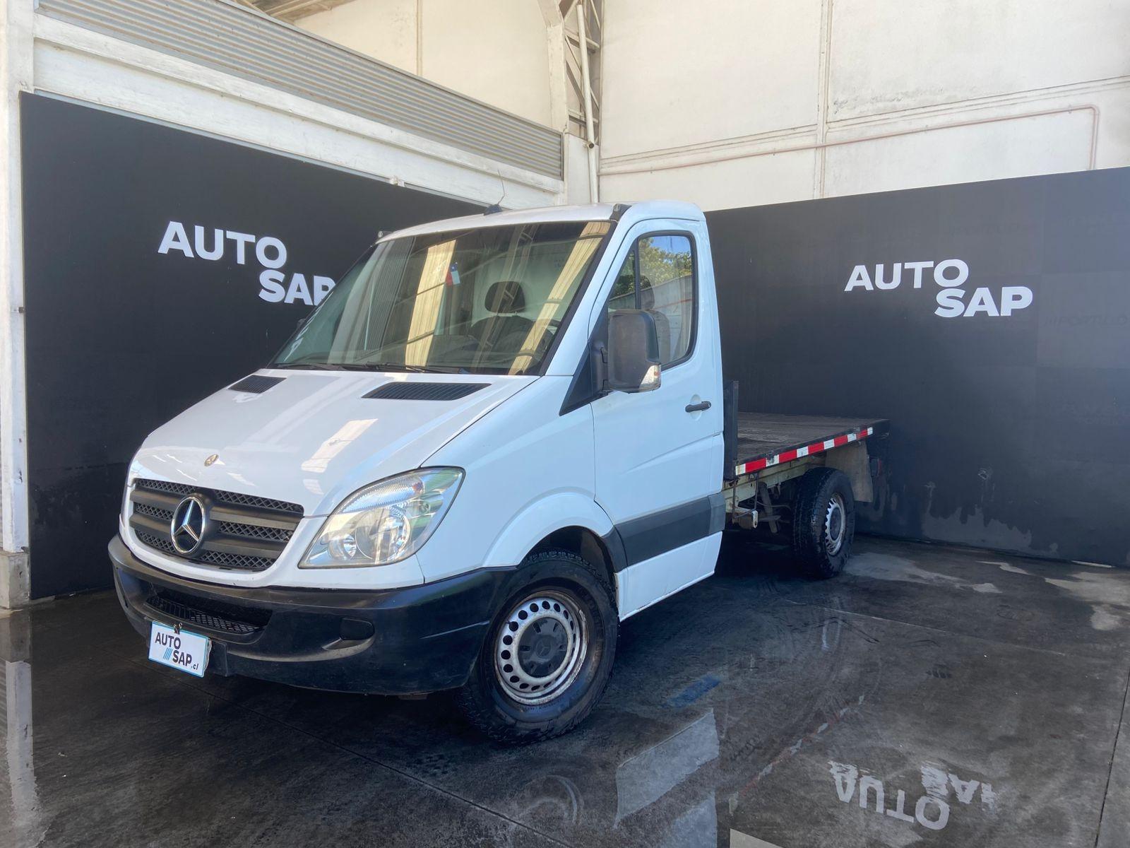 MERCEDES-BENZ SPRINTER Sprinter Chasis Cabina 211CDI 2013 MECANICO 6 VELOCIDADES, BUEN ESTADO. - AUTOSAP