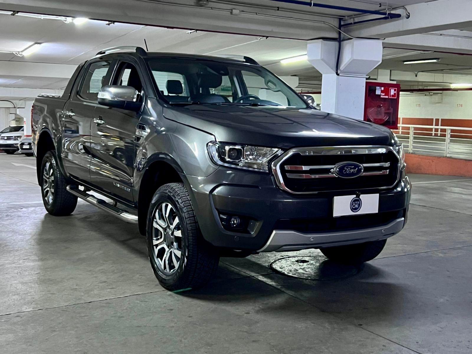 FORD RANGER LIMITED 4X4 DIESEL 2023 FACTURABLE MANTENIMIENTO EN LA MARCA - AUTOS OK