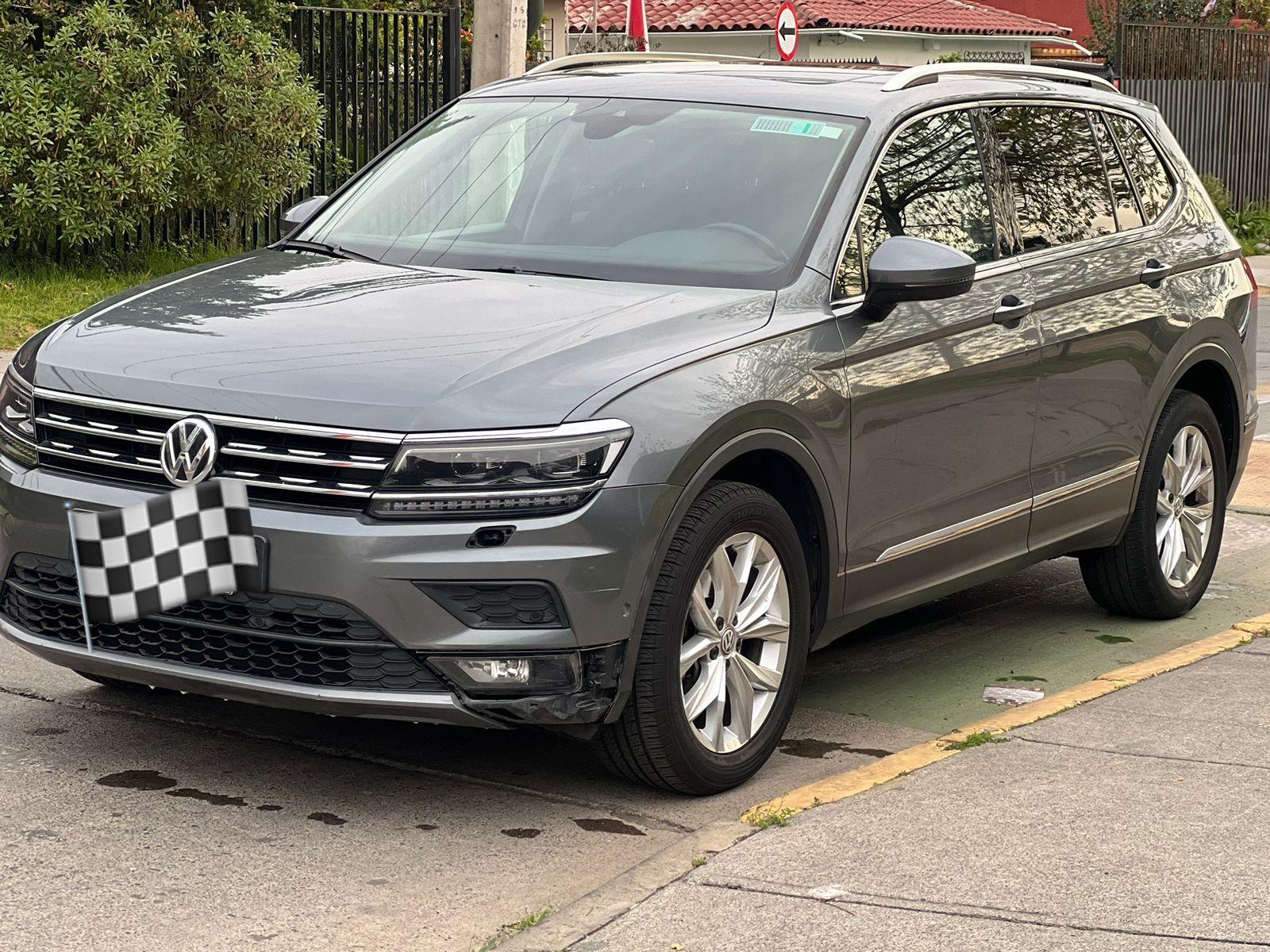 VOLKSWAGEN TIGUAN TIGUAN TSI 1.4 AUT 7 PAX 2018 TIGUAN TSI 1.4 AUT 3 CORRIDAS DE ASIENTOS - FULL MOTOR