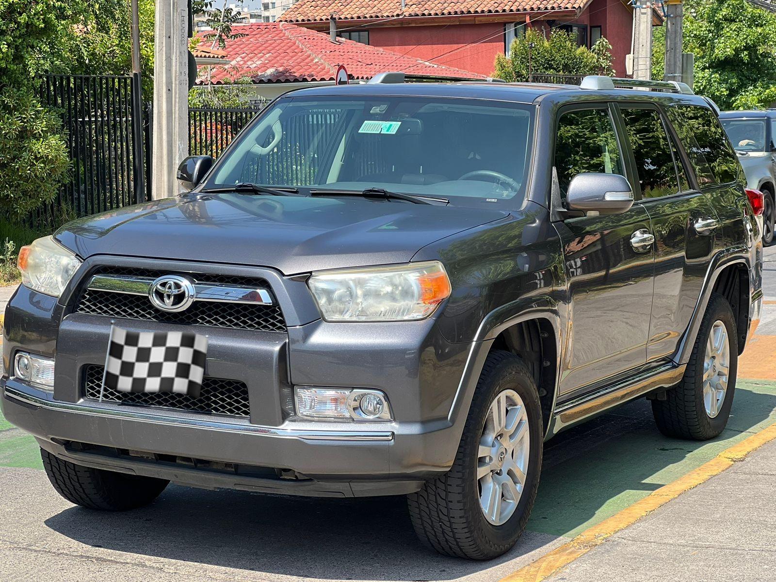 TOYOTA 4 RUNNER 4RUNNER LIMITED 4.0 AUT 4X4 2012 4RUNNER 4X4 LIMITED 4.0 AUT 3 CORRIDAS  - AUTOTECH