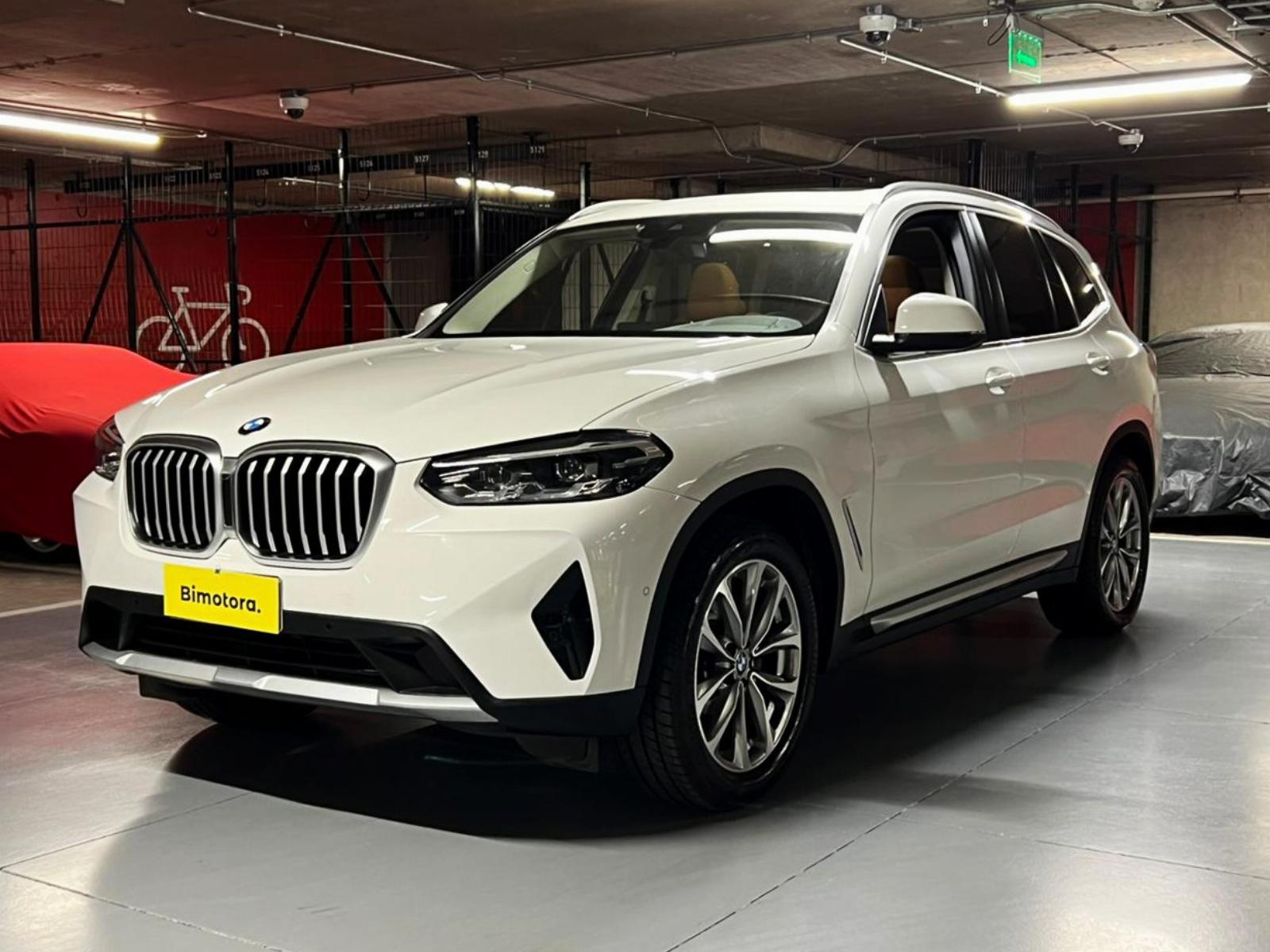 BMW X3 20i sDRIVE 2024 MANTENIMIENTO AL DÍA - 