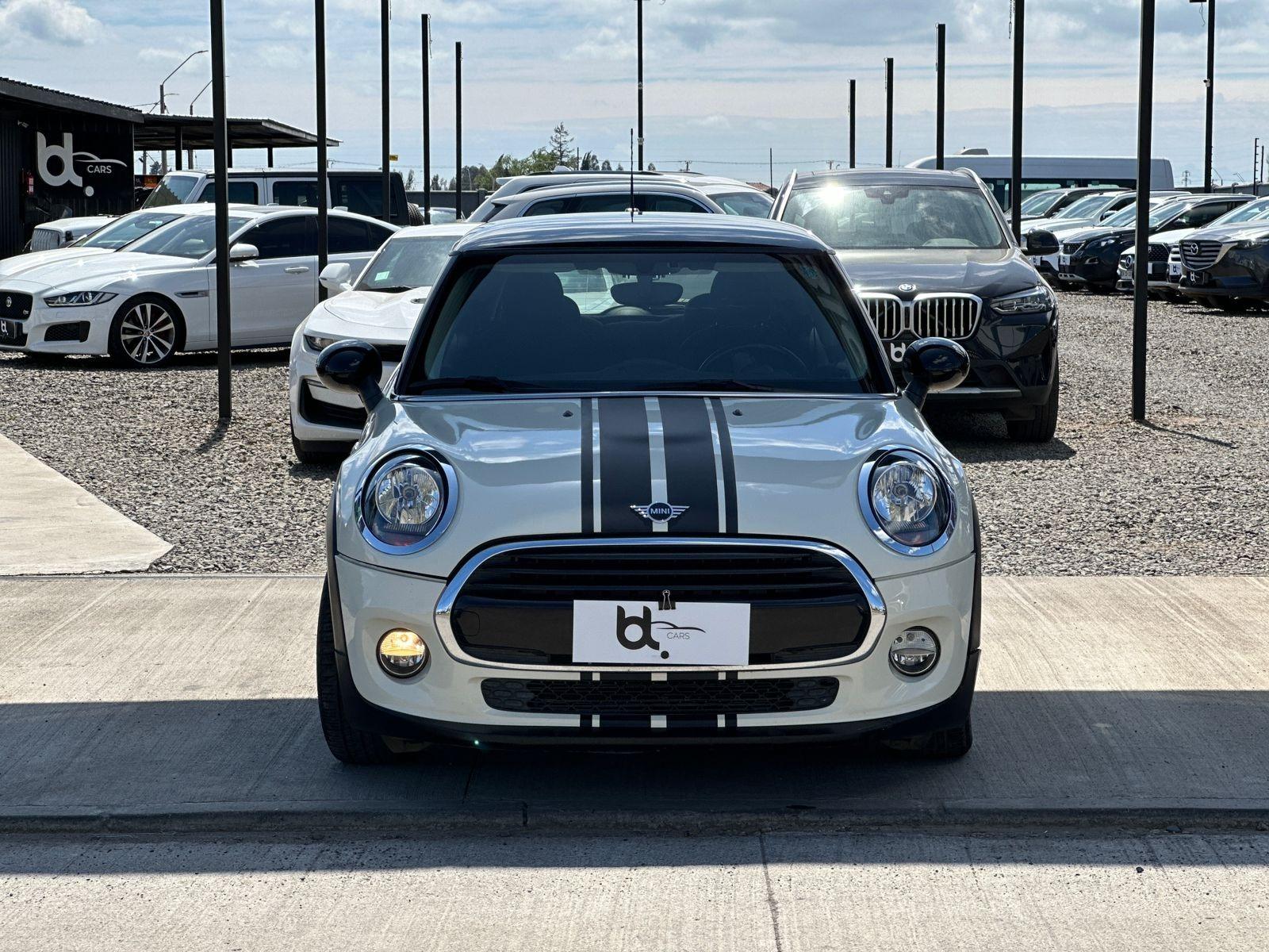 MINI F56 F56 COOPER 1.5 2019 GRAN ESTADO - MANTENCIONES AL DÍA  - BL CARS