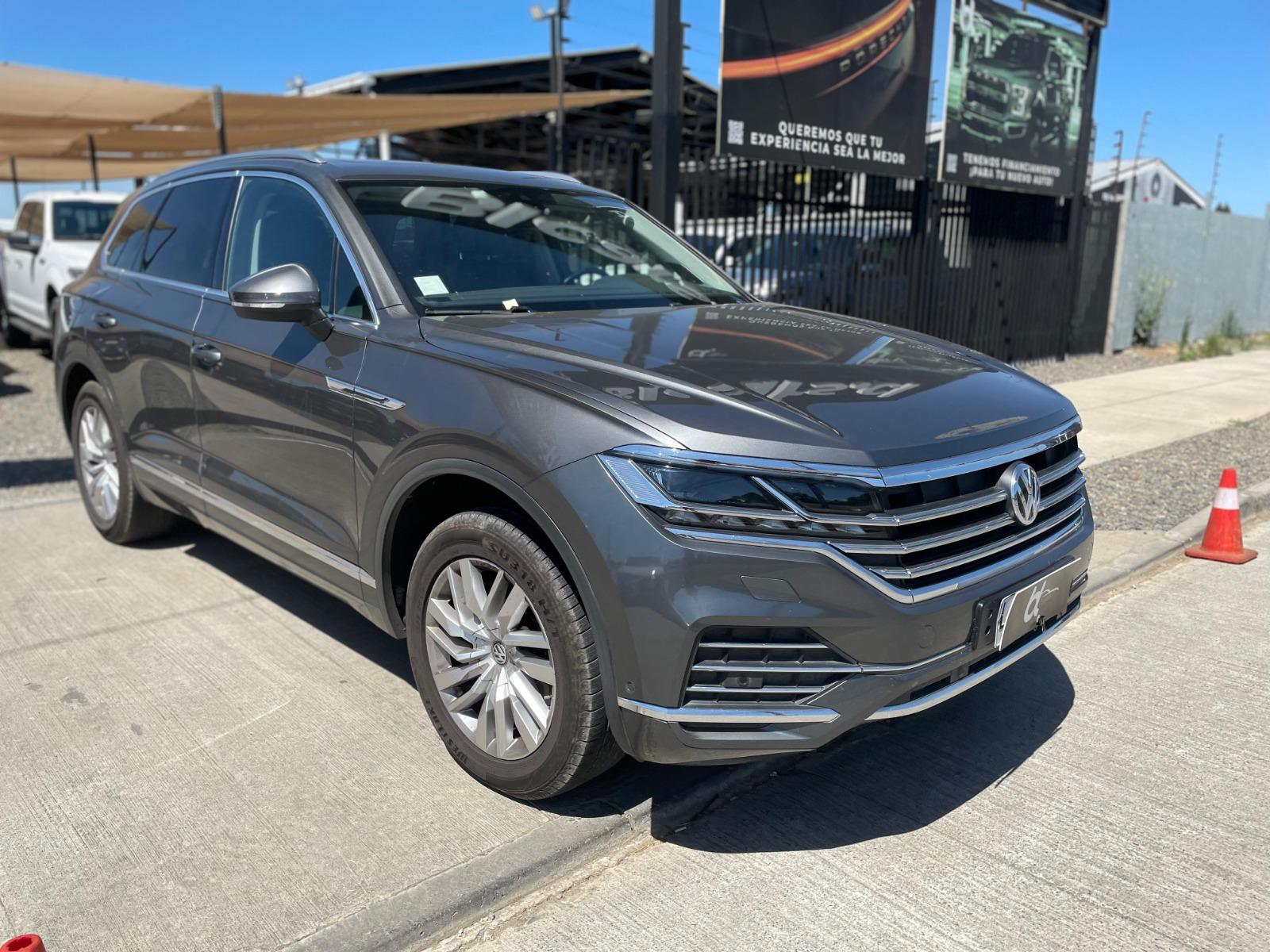 VOLKSWAGEN TOUAREG TOUAREG TDI LTD 4X4 3.0 AUT 2019 EXCELENTE ESTADO - MANTENCIONES AL DÍA - FULL MOTOR