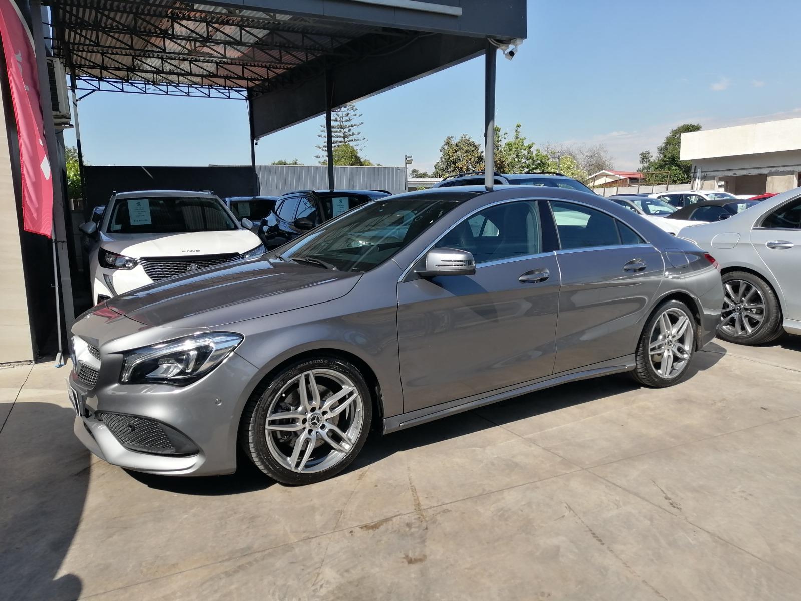 MERCEDES-BENZ CLA 220 DIESEL 2.1 AT  2018 BUEN ESTADO, CON SUS 2 LLAVES - 