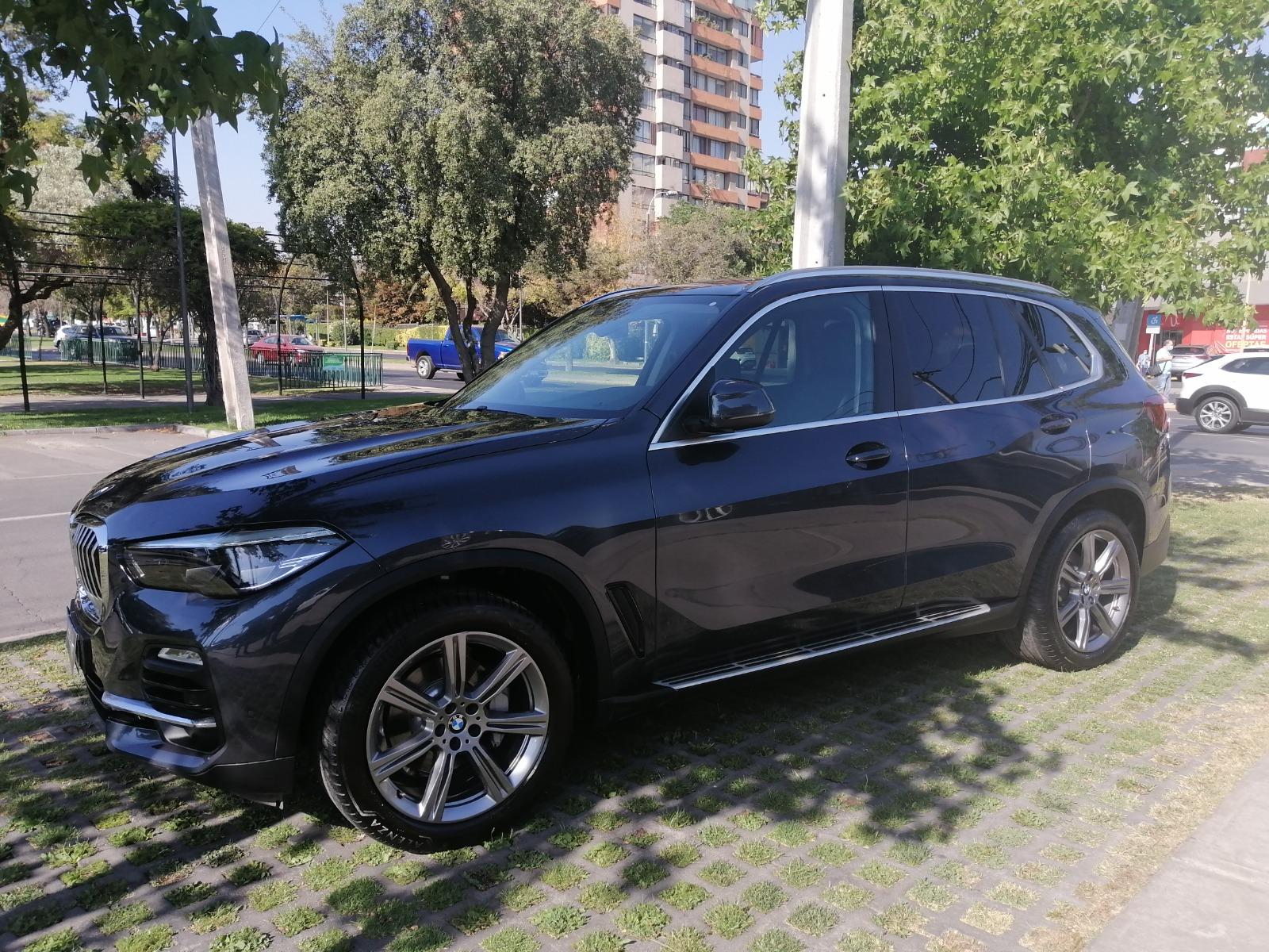 BMW X5 XDRIVE30D 3.0 AT DIESEL 4X4 2020 BUEN ESTADO - CALDO SANTI