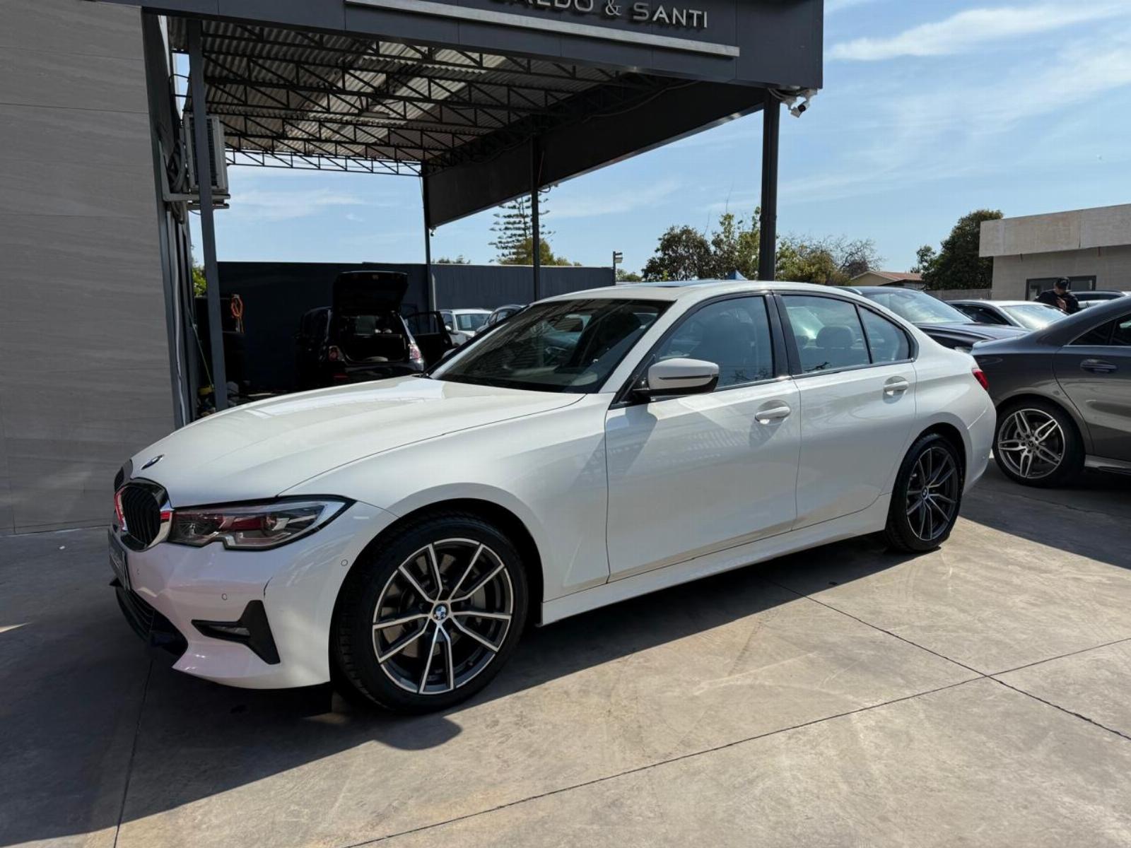 BMW 330 OTTO 2.0 AT TURBO SPORT 2020 BUEN ESTADO, CON SUS 2 LLAVES - CALDO SANTI