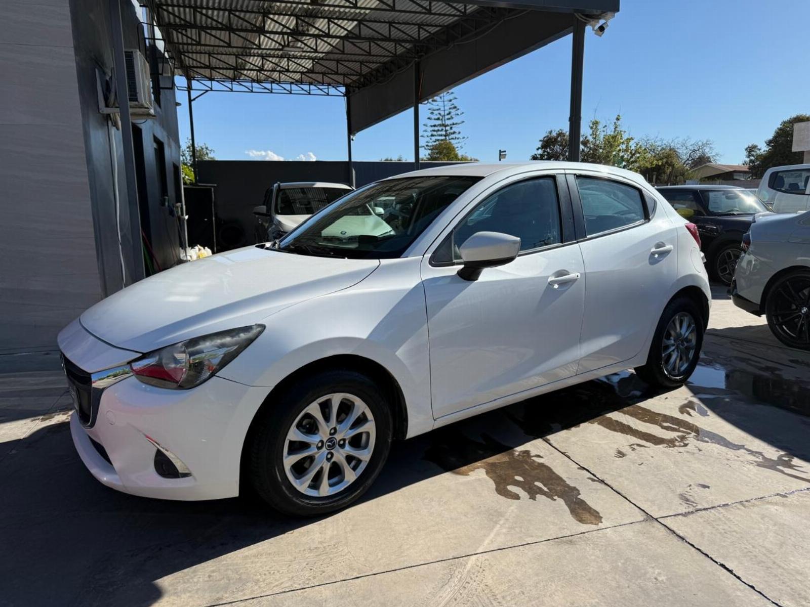 MAZDA 2 SPORT HB 1.5 AT  2019 BUEN ESTADO - CALDO SANTI