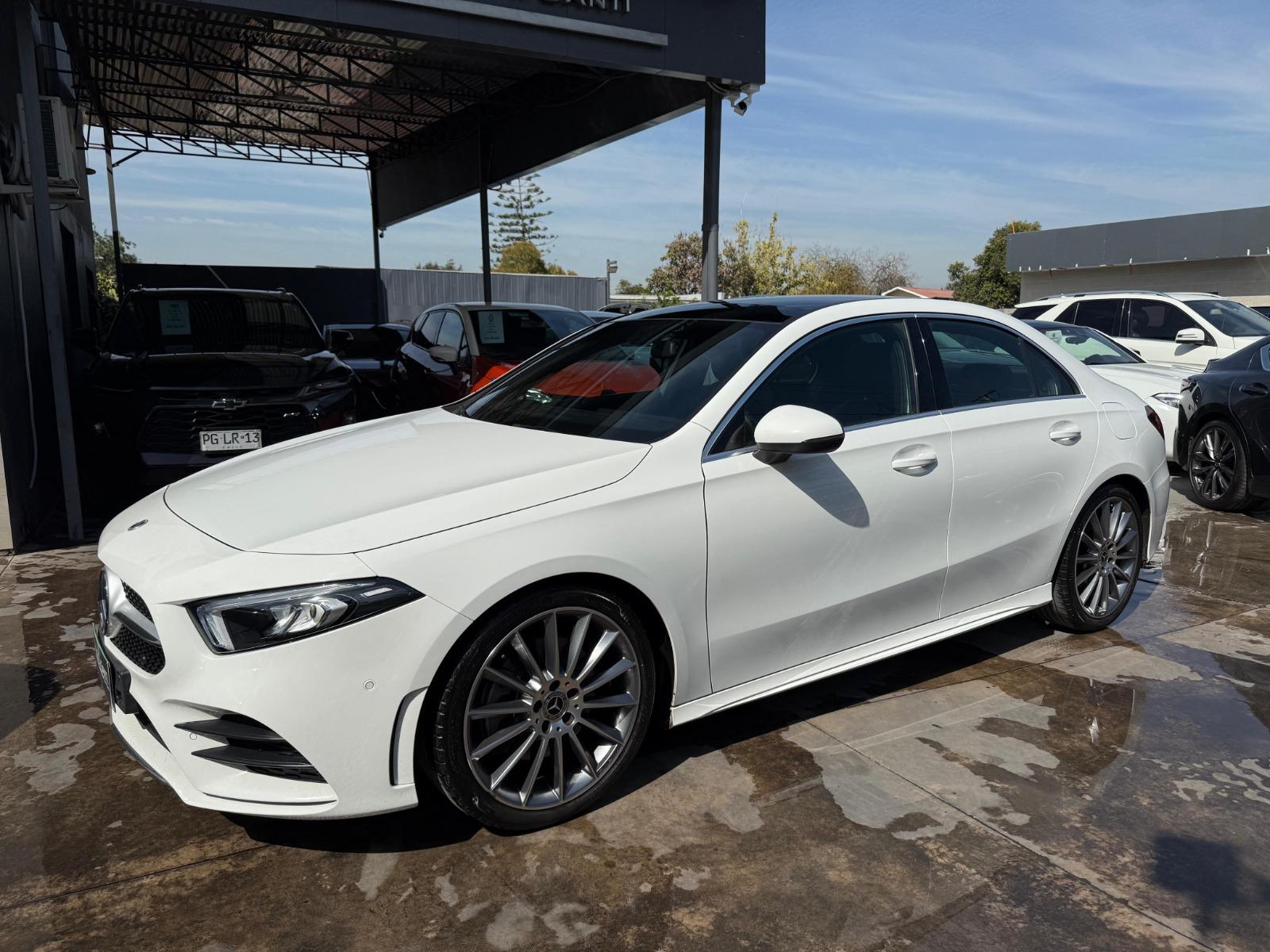 MERCEDES-BENZ A250 SEDAN 2.0 AT 2021 BUEN ESTADO, CON SUS 2 LLAVES - FULL MOTOR