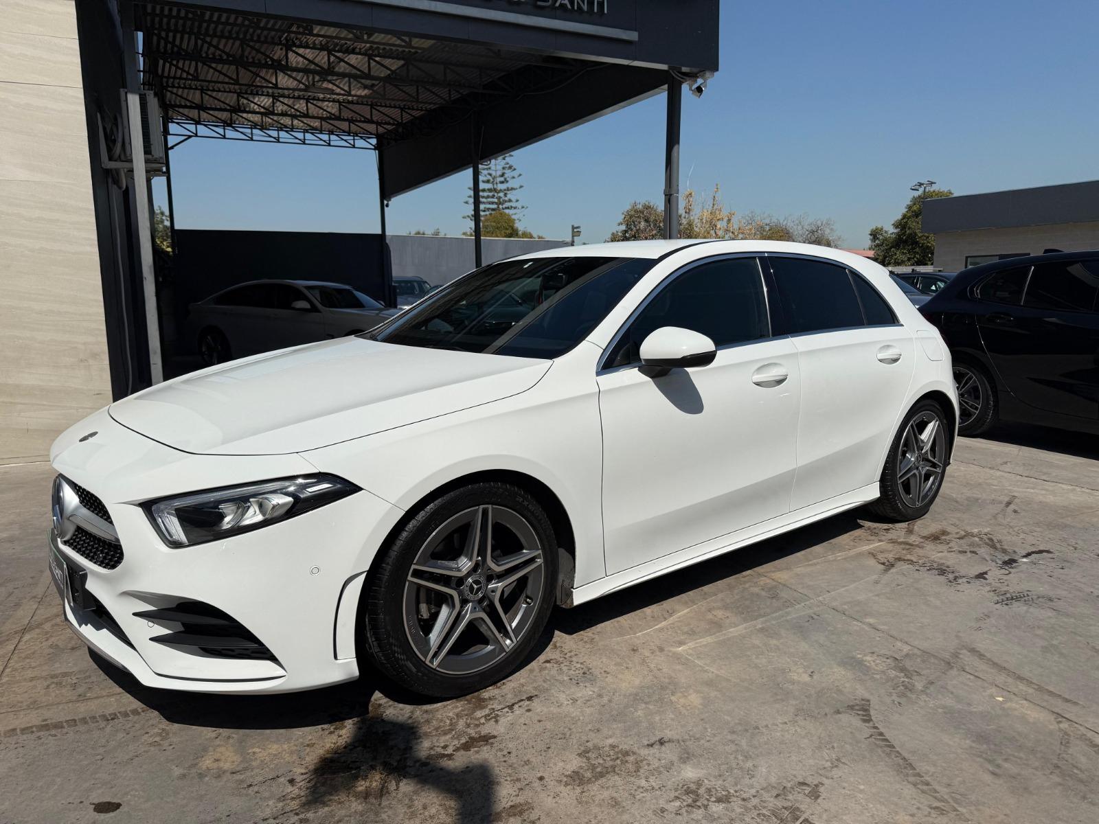 MERCEDES-BENZ 200 AMG LINE 1.3 AT  2019 BUEN ESTADO, CON SUS 2 LLAVES - CALDO SANTI