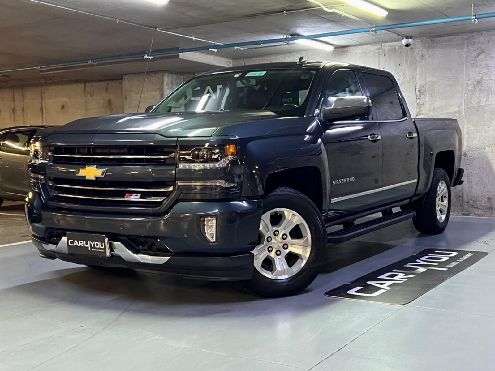 CHEVROLET SILVERADO LTZ 5.3 2018 ÚNICO DUEÑO - 