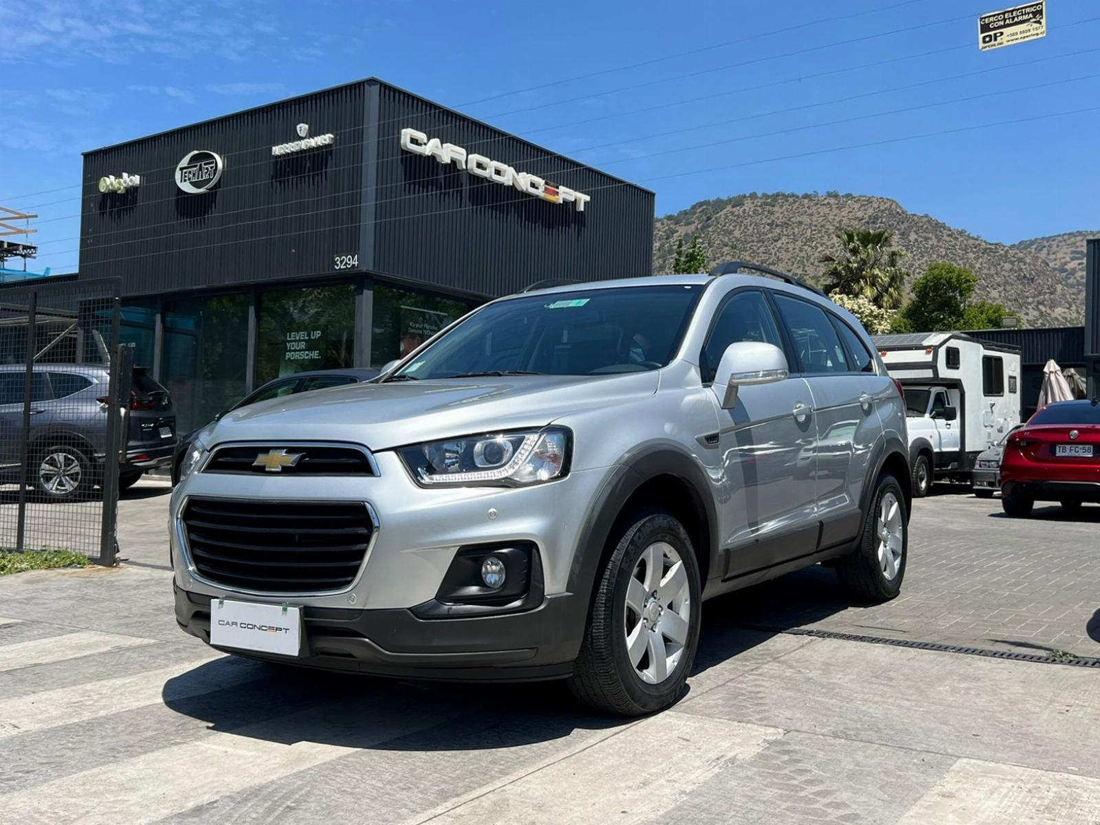 CHEVROLET CAPTIVA LS 2.4 2017 UN DUEÑO MANTENIMIENTO AL DÍA - Car Concept