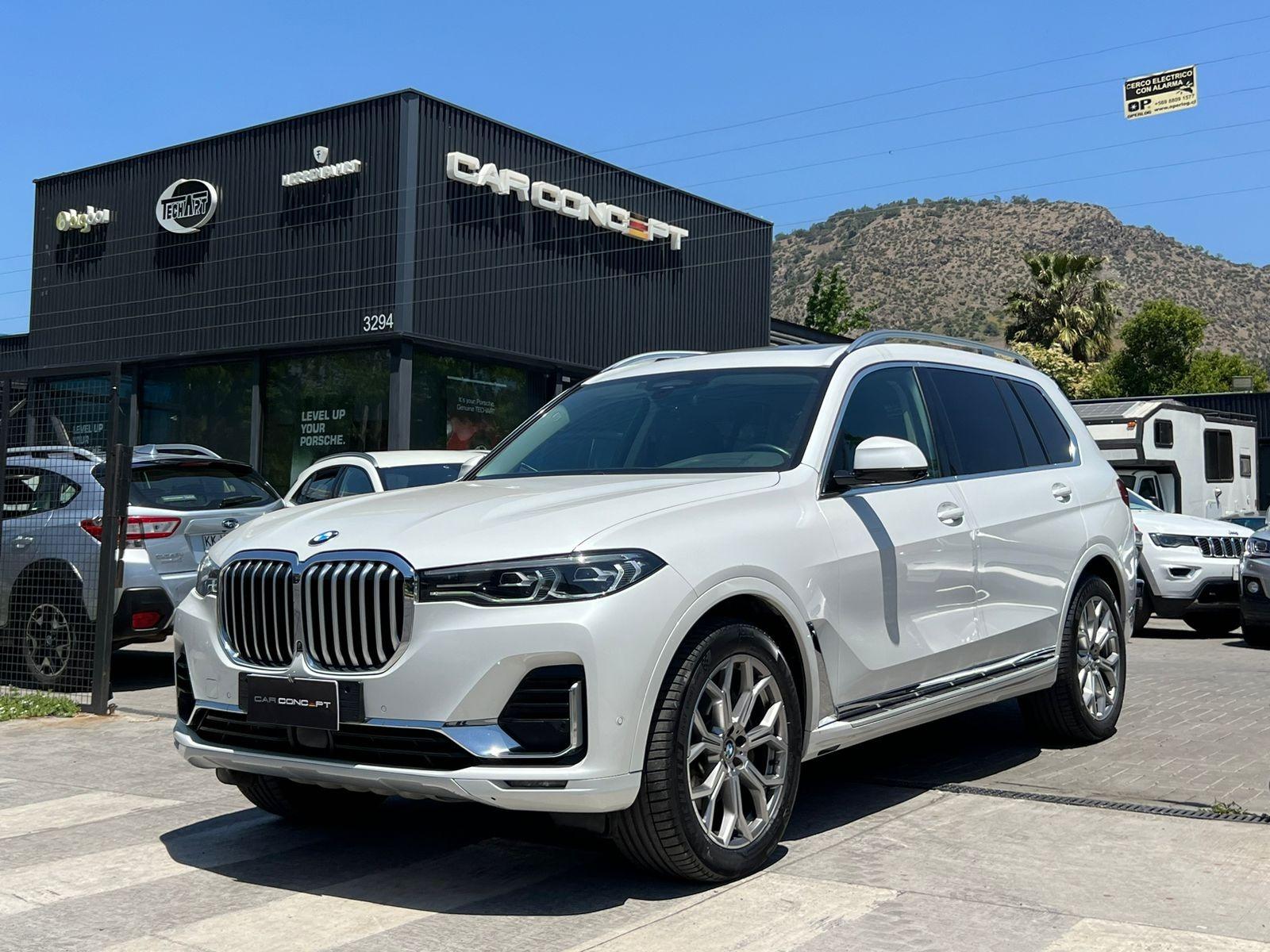 BMW X7 40i xDRIVE 2019 TRES CORRIDAS DE ASIENTOS - Car Concept