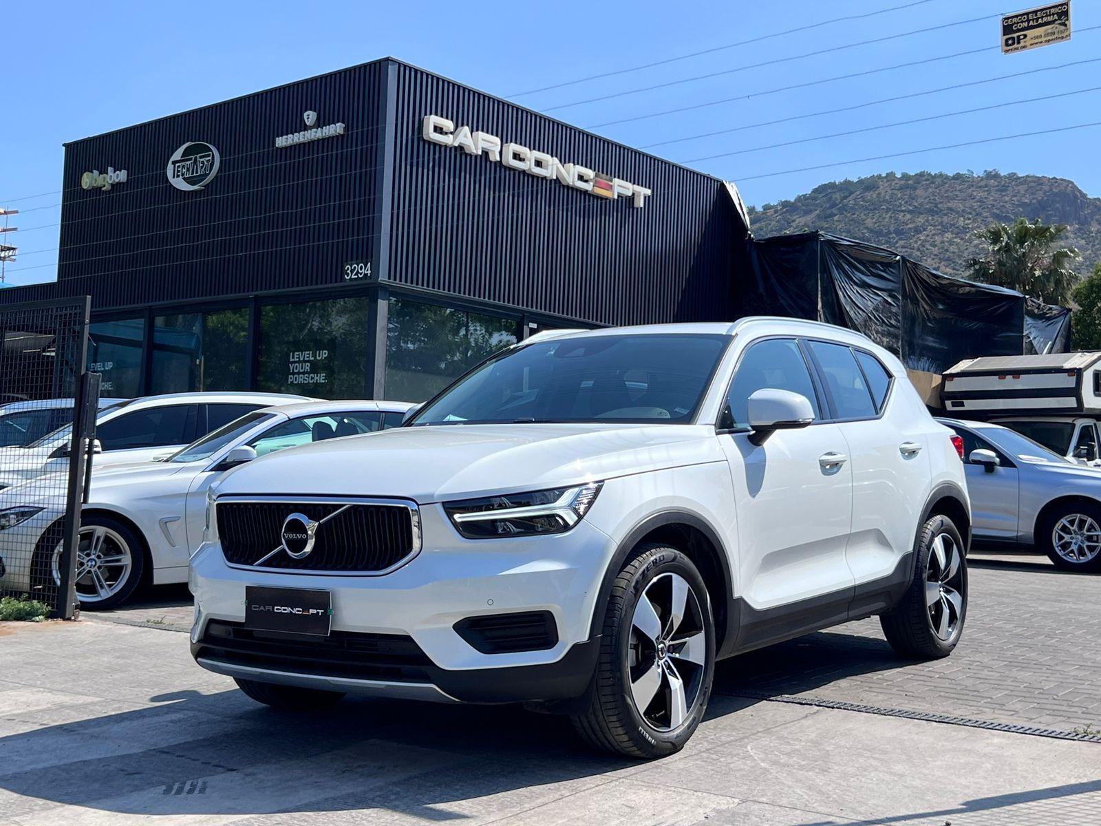 VOLVO XC40 MOMENTUM T4 2022 UN DUEÑO MANTENIMIENTO EN LA MARCA - Car Concept