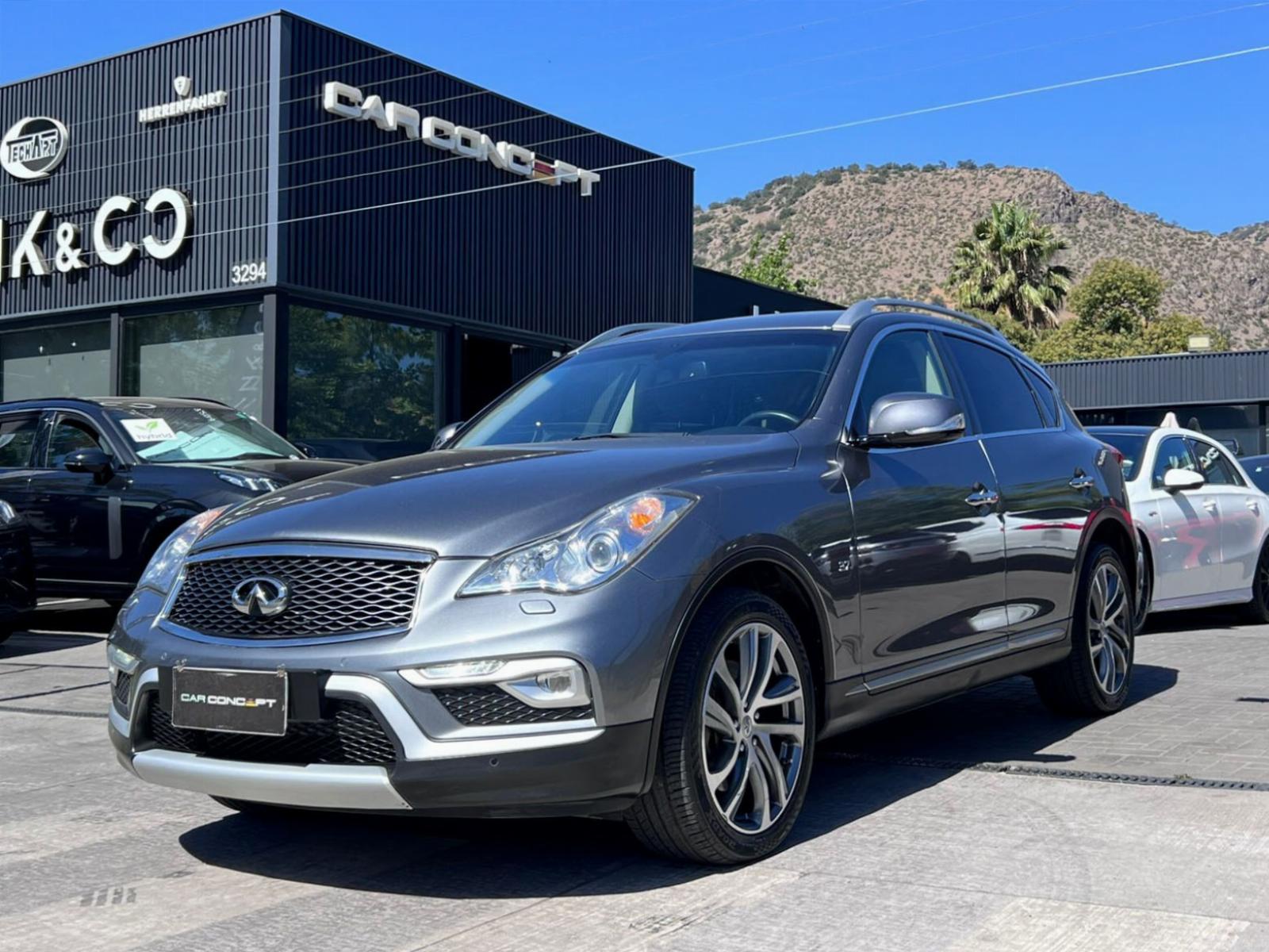 INFINITI QX50 DELUXE 3.7 AWD 2018 MANTENIMIENTO AL DÍA - Car Concept