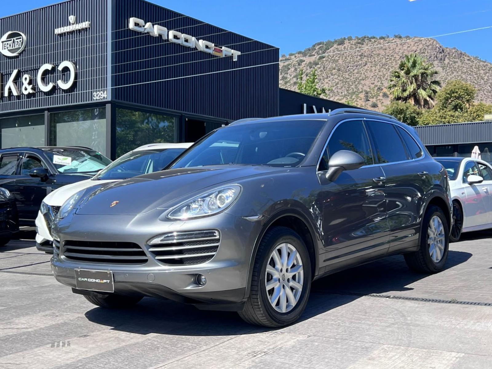 PORSCHE CAYENNE E2 3.6 2013 MANTENIMIENTO AL DÍA - Car Concept